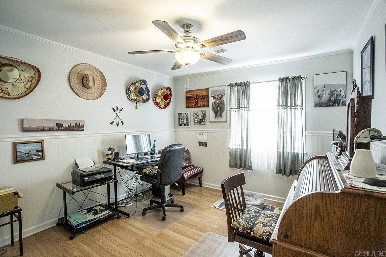 KIMBERLY MANOR ADDN - Residential
