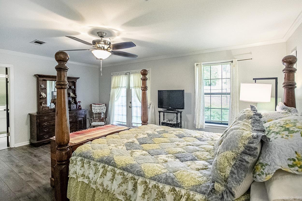 KIMBERLY MANOR ADDN - Residential