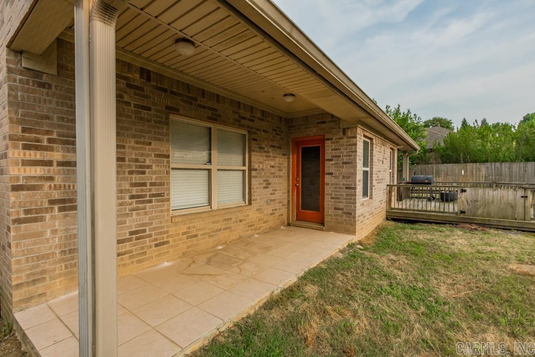 CAPITOL LAKES ESTATES - Residential
