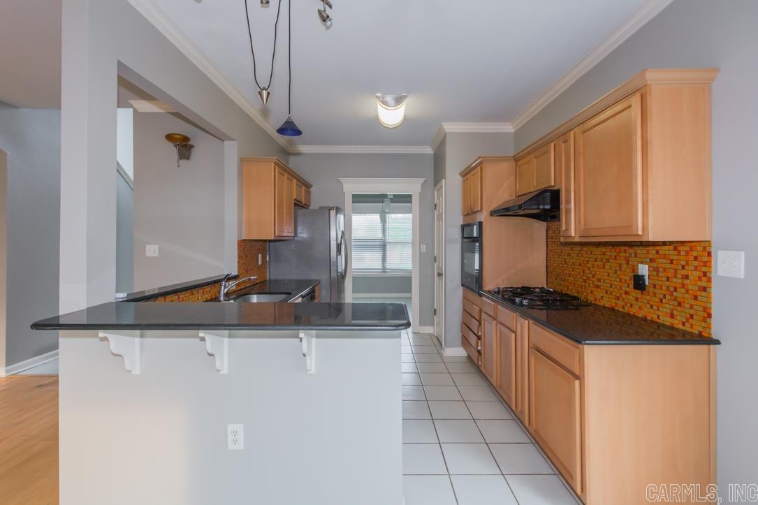 CAPITOL LAKES ESTATES - Residential