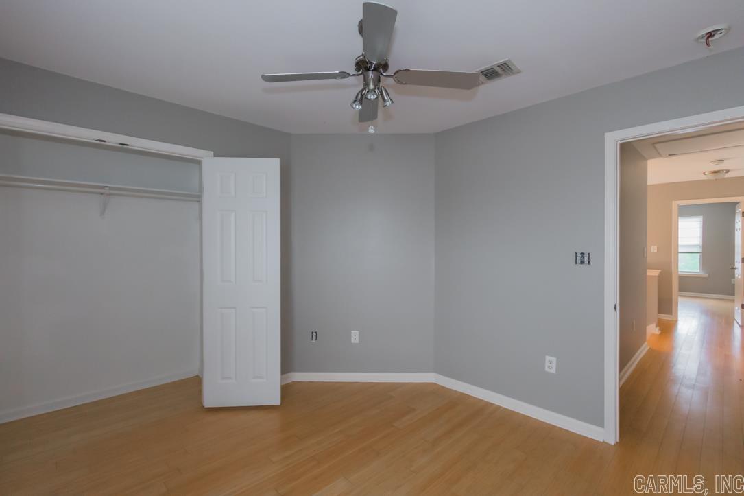 CAPITOL LAKES ESTATES - Residential