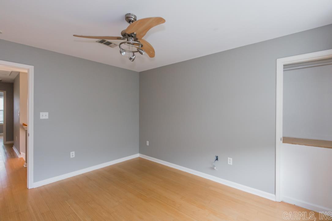 CAPITOL LAKES ESTATES - Residential