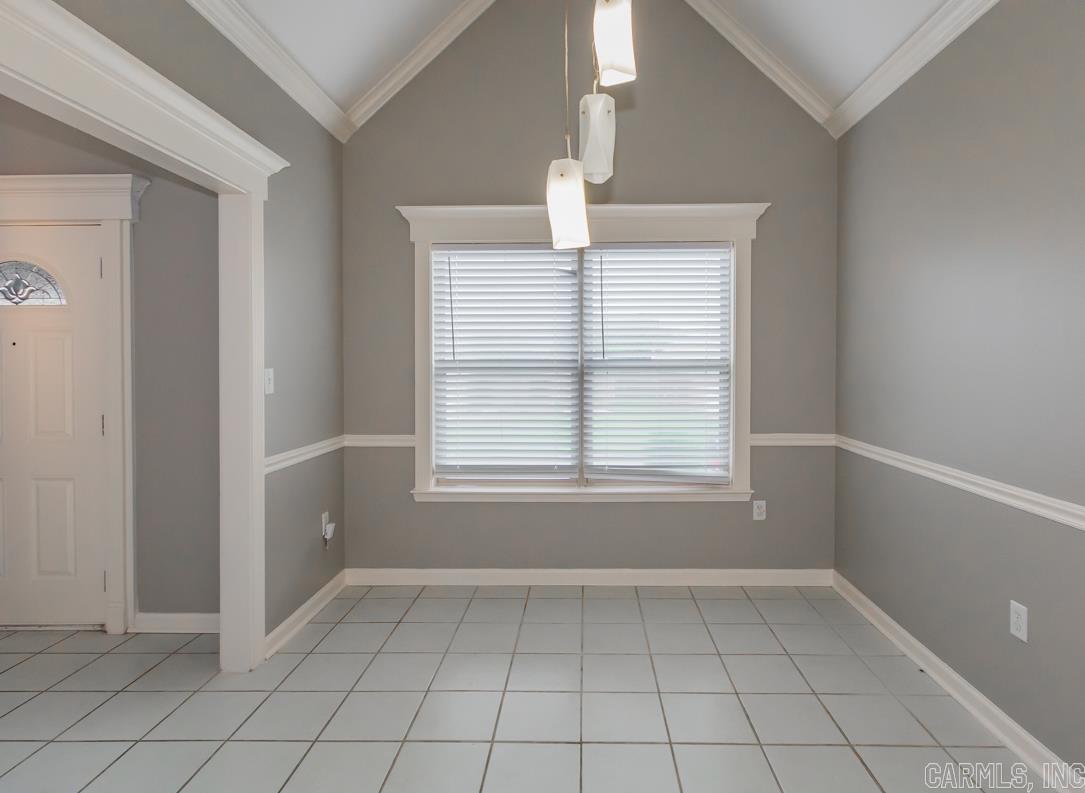 CAPITOL LAKES ESTATES - Residential