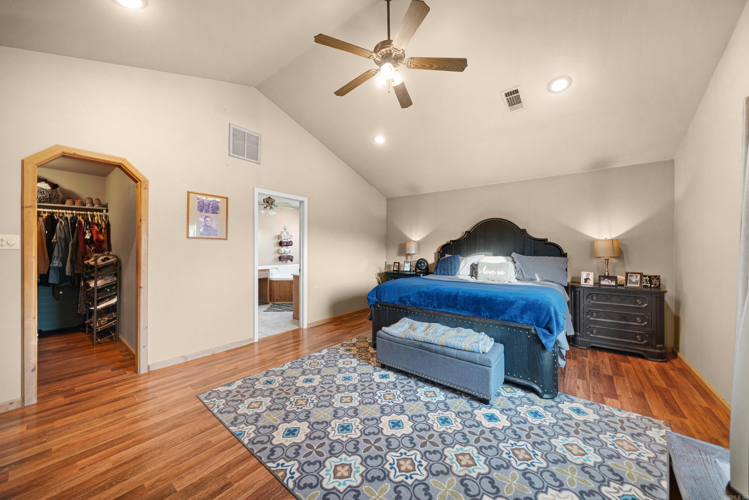 GARLAND - Residential