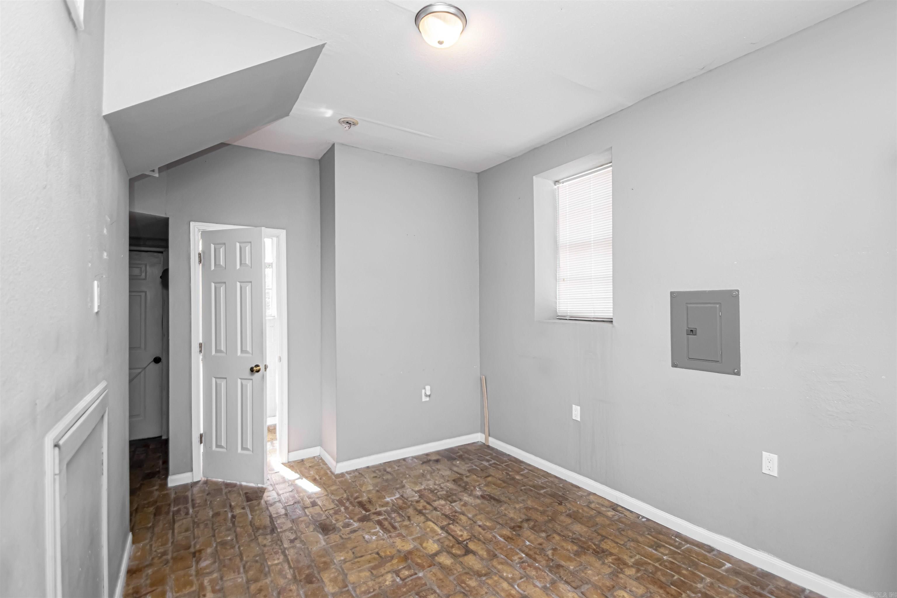 BRADDOCKS - Residential