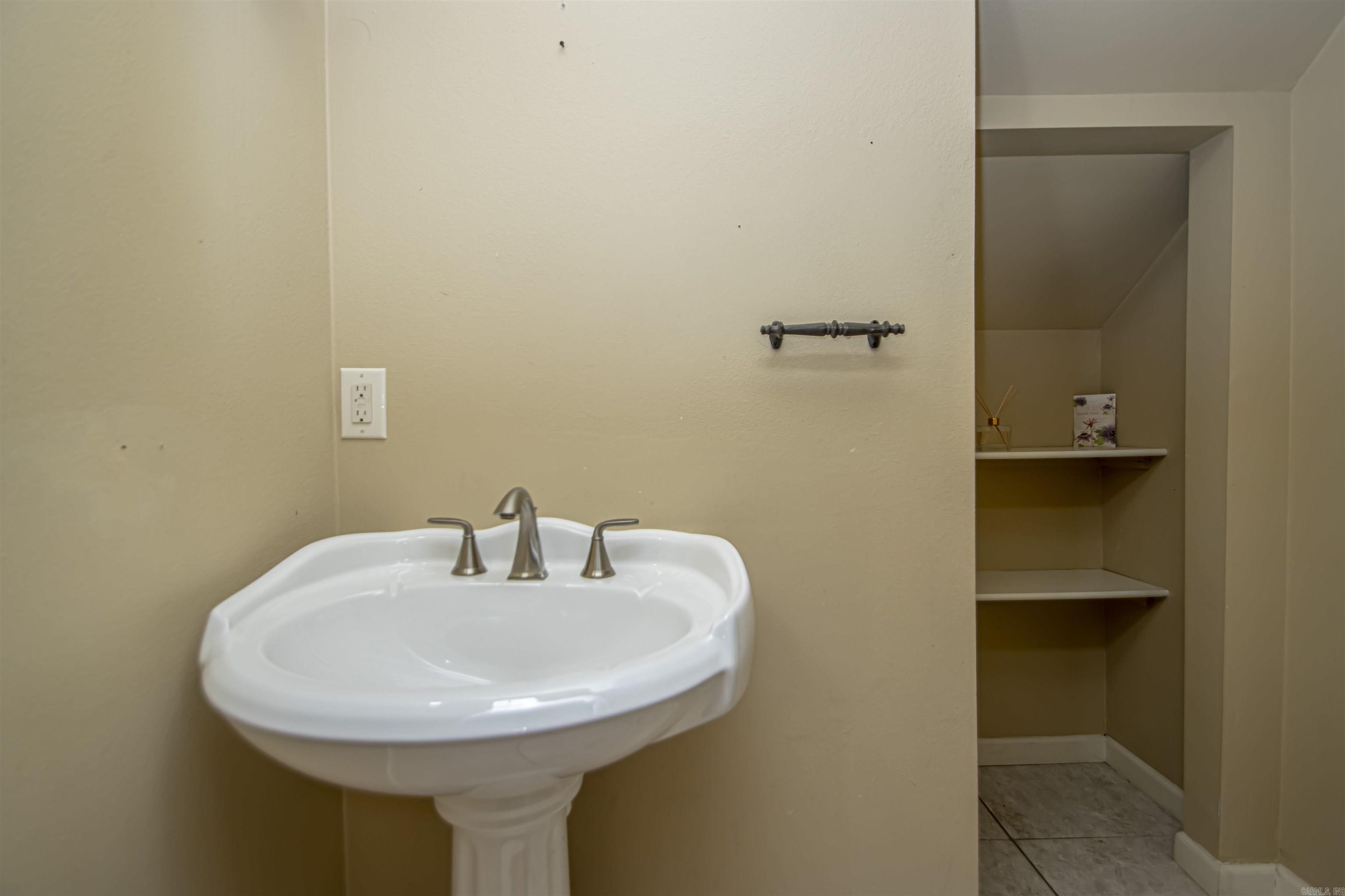BRADDOCKS - Residential