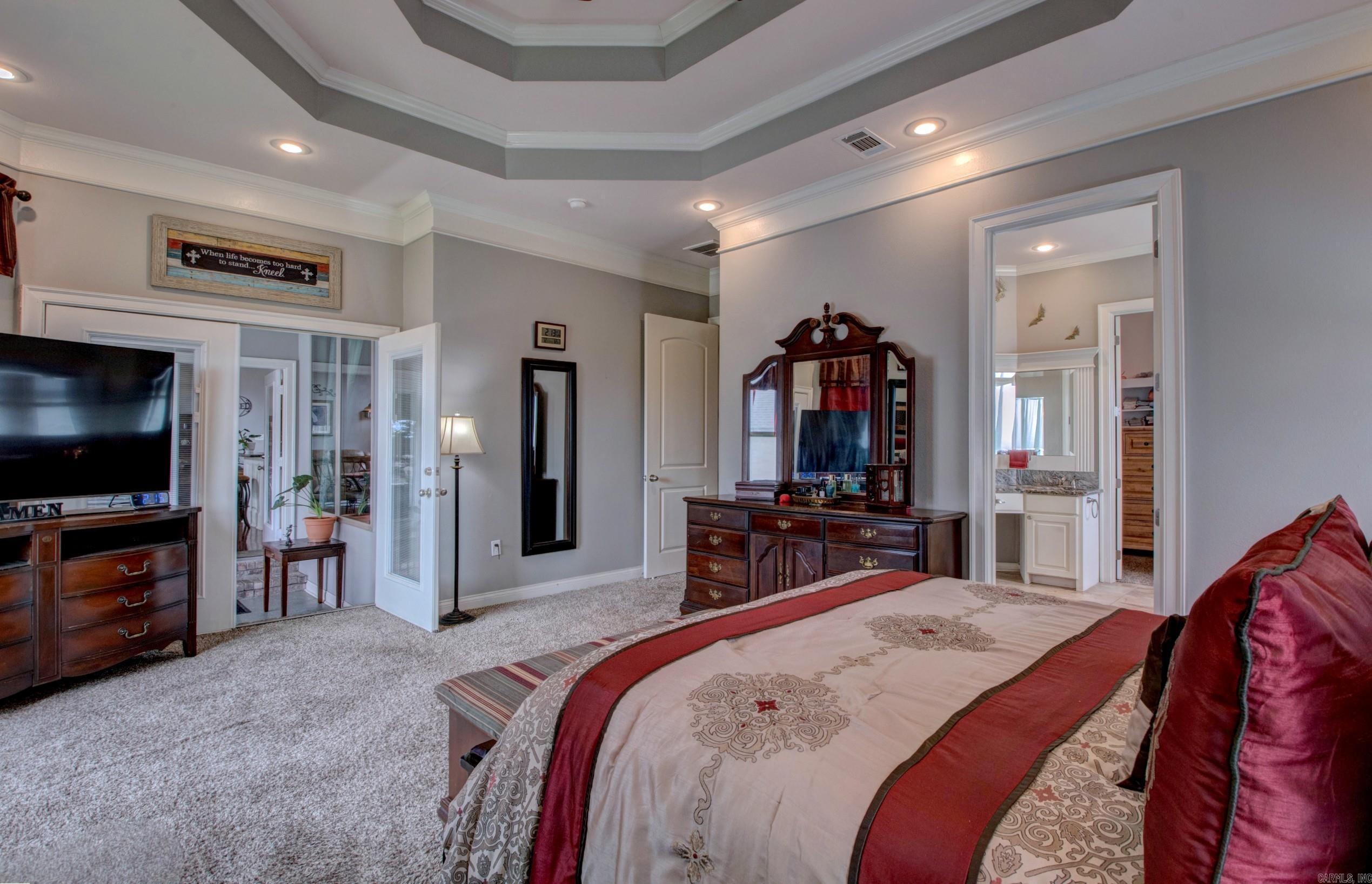 MILLERS CROSSING - Residential