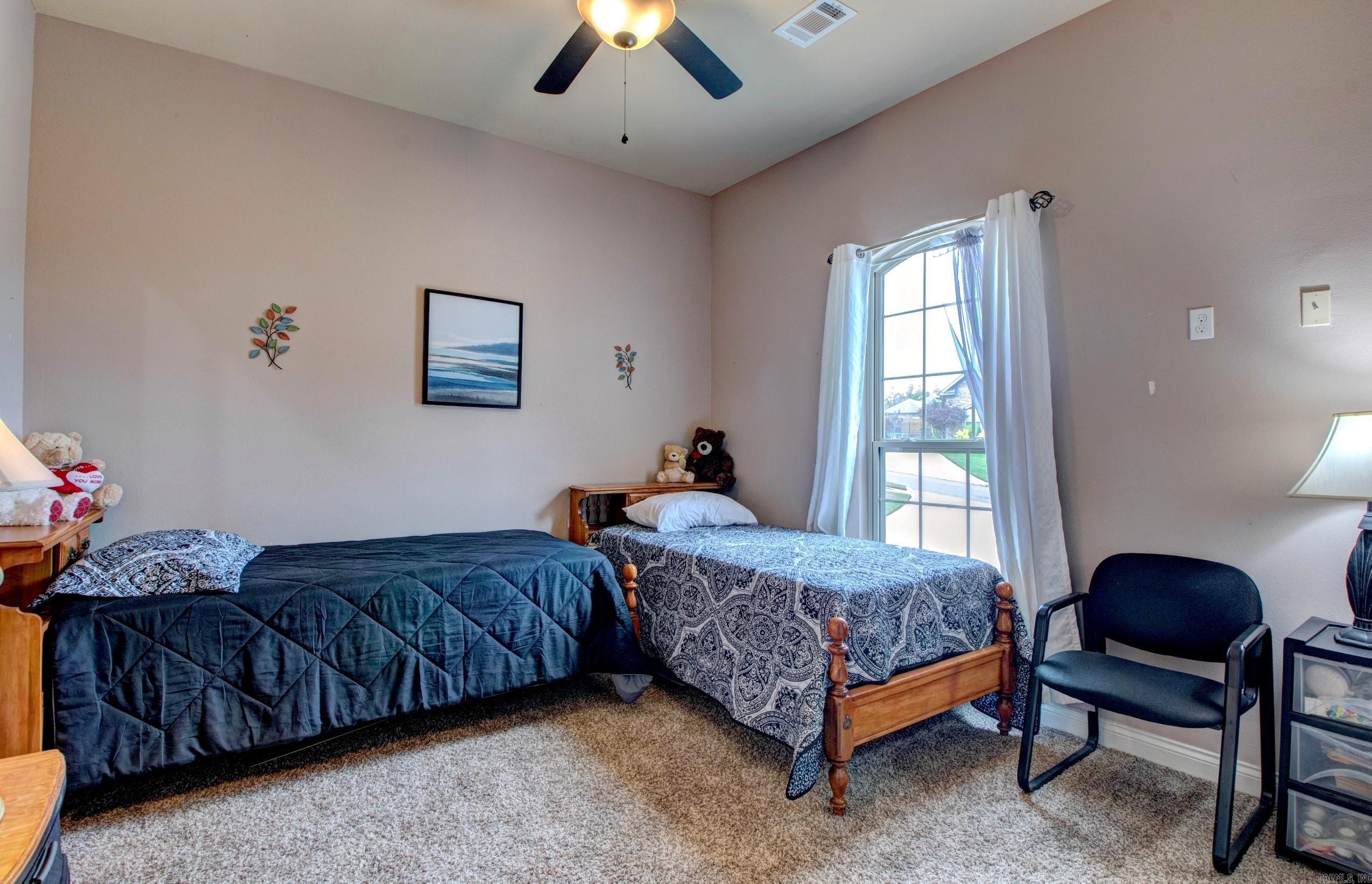 MILLERS CROSSING - Residential