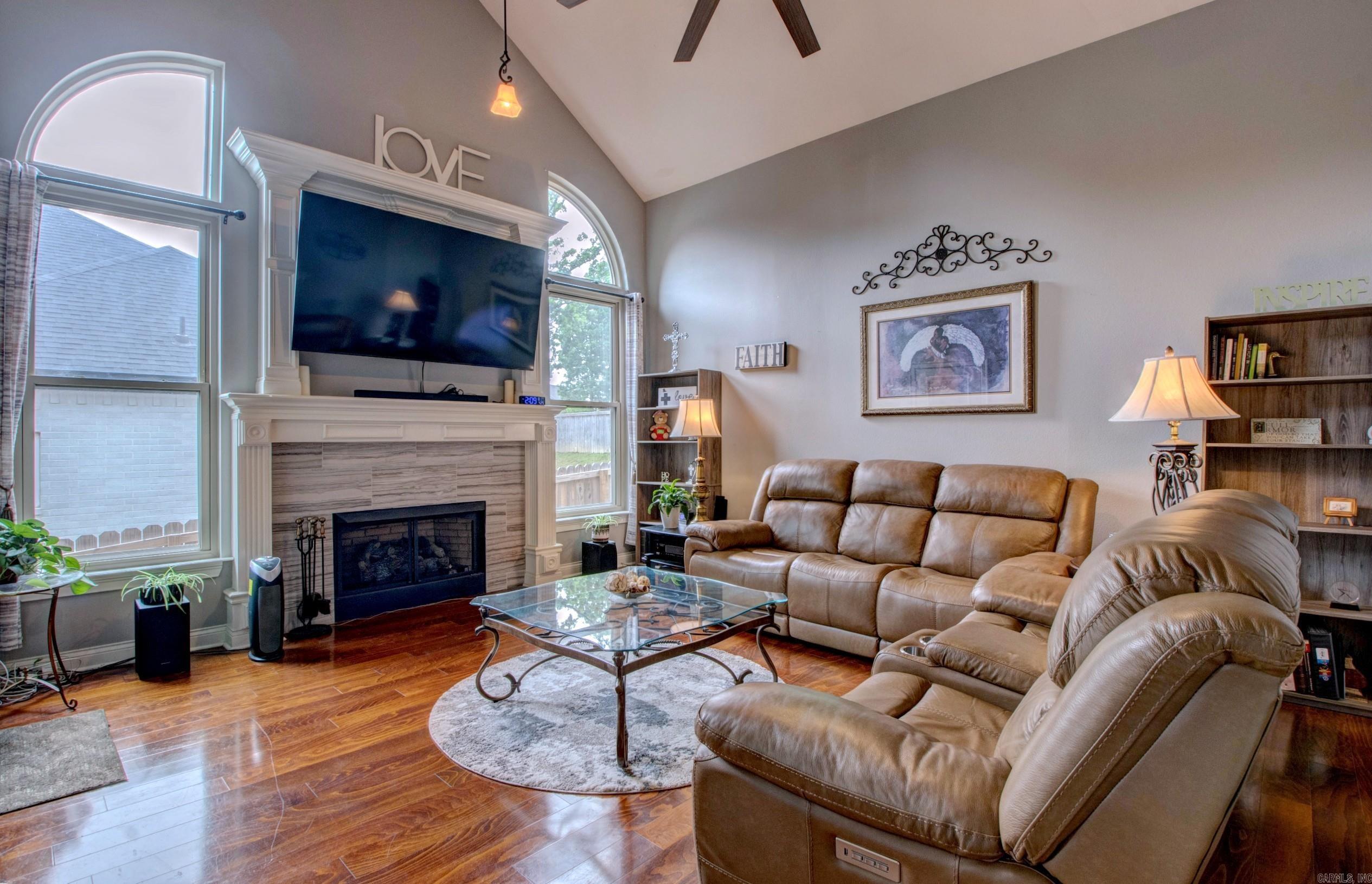 MILLERS CROSSING - Residential