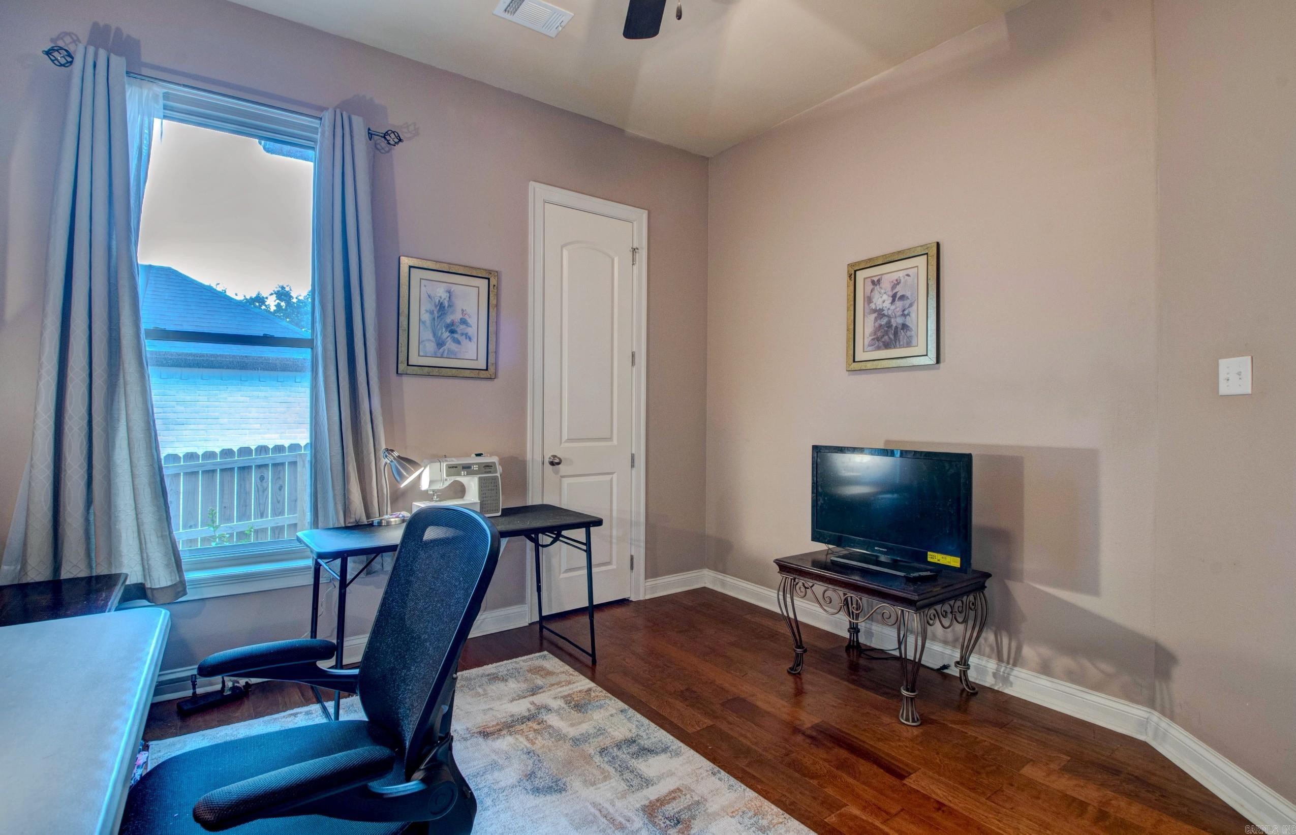 MILLERS CROSSING - Residential