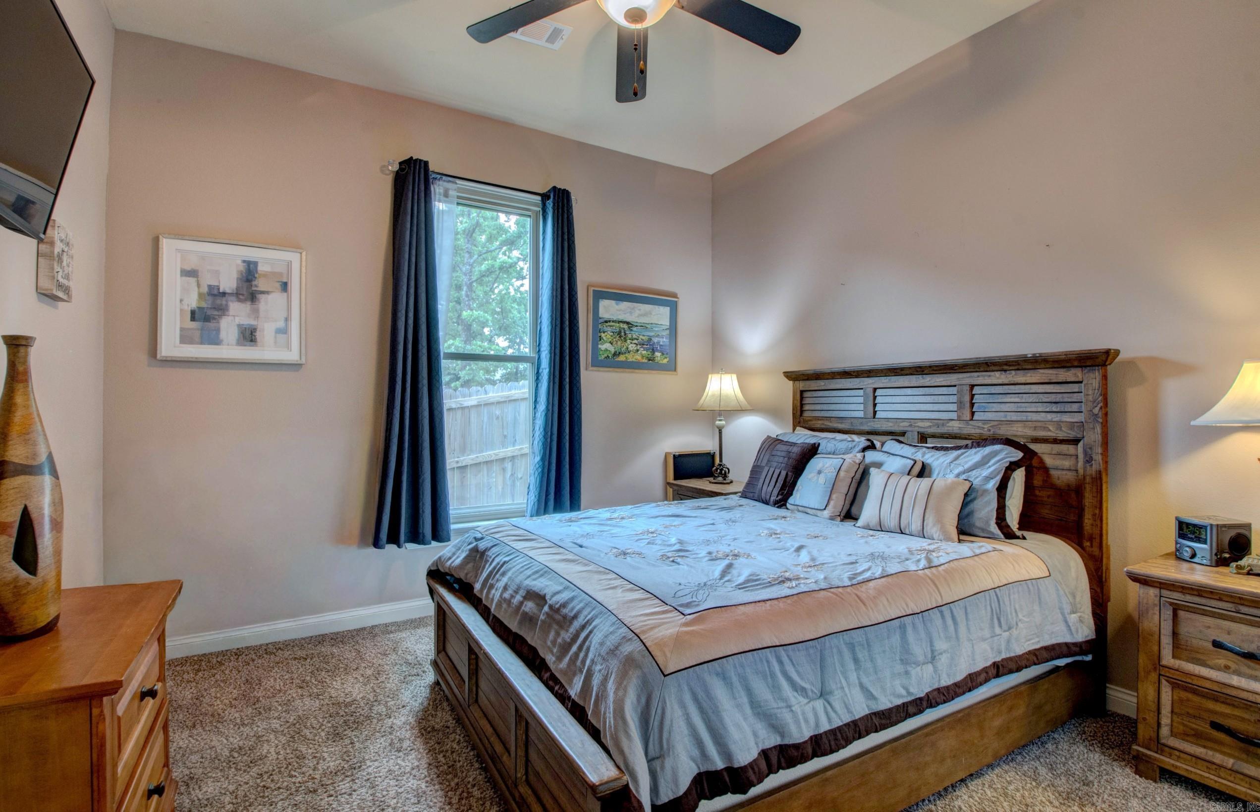 MILLERS CROSSING - Residential