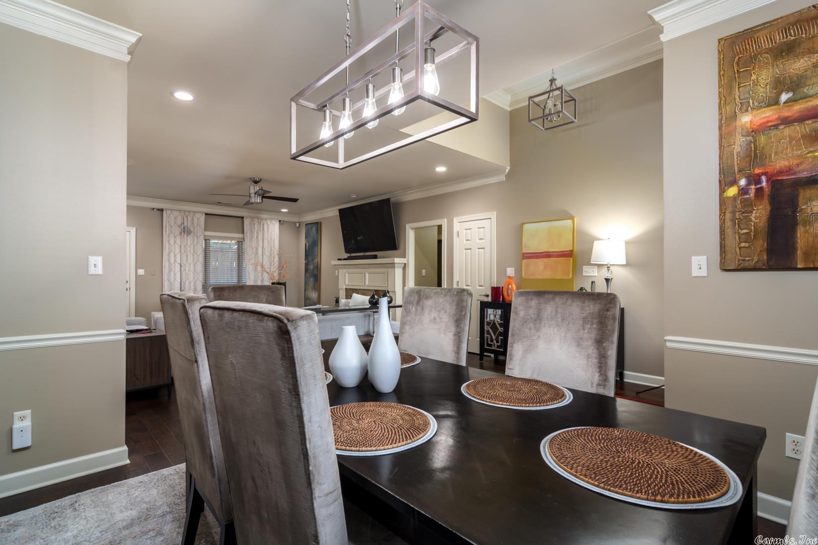 CHENAL VALLEY DUQUESNE COMMUNITY - Residential