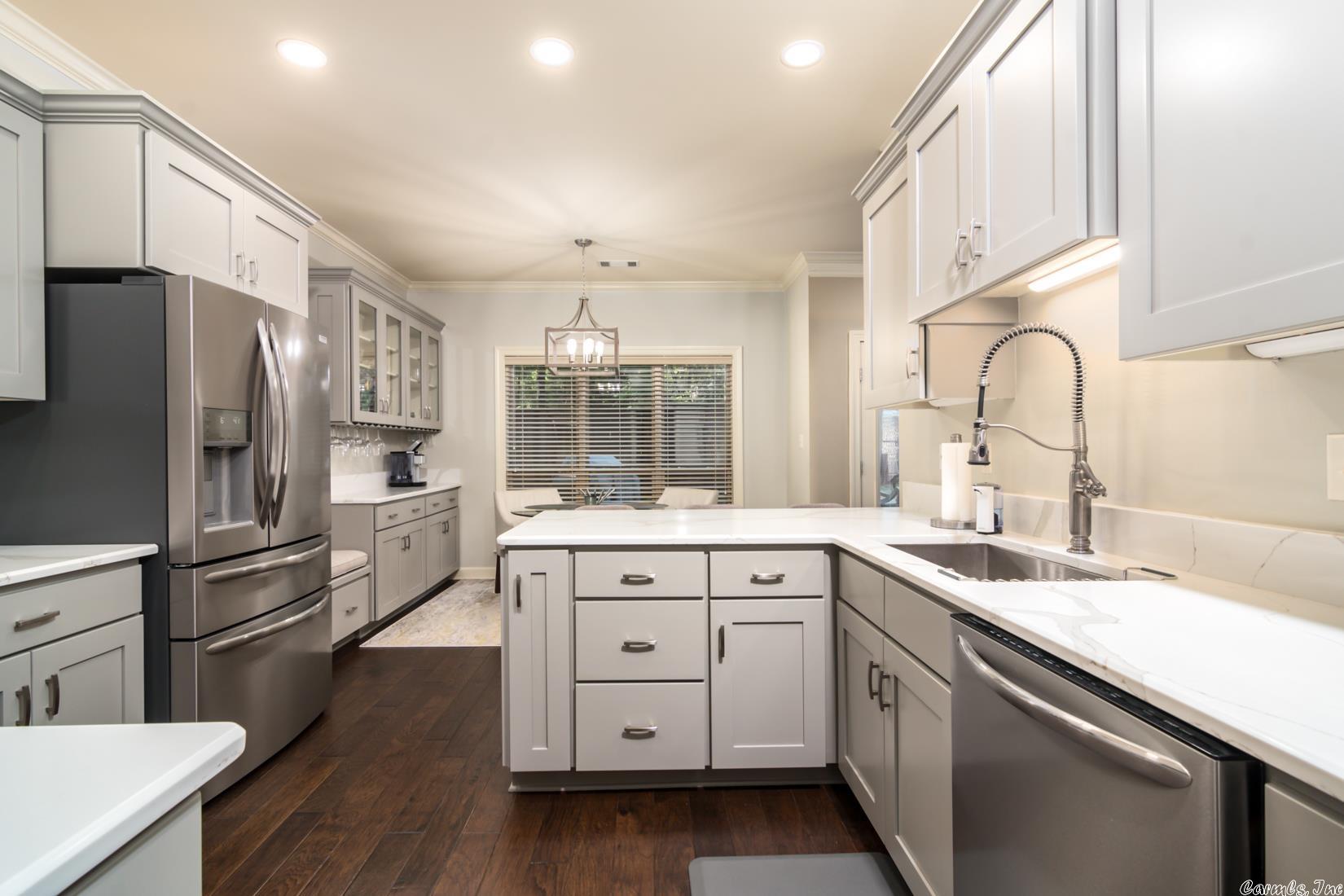 CHENAL VALLEY DUQUESNE COMMUNITY - Residential