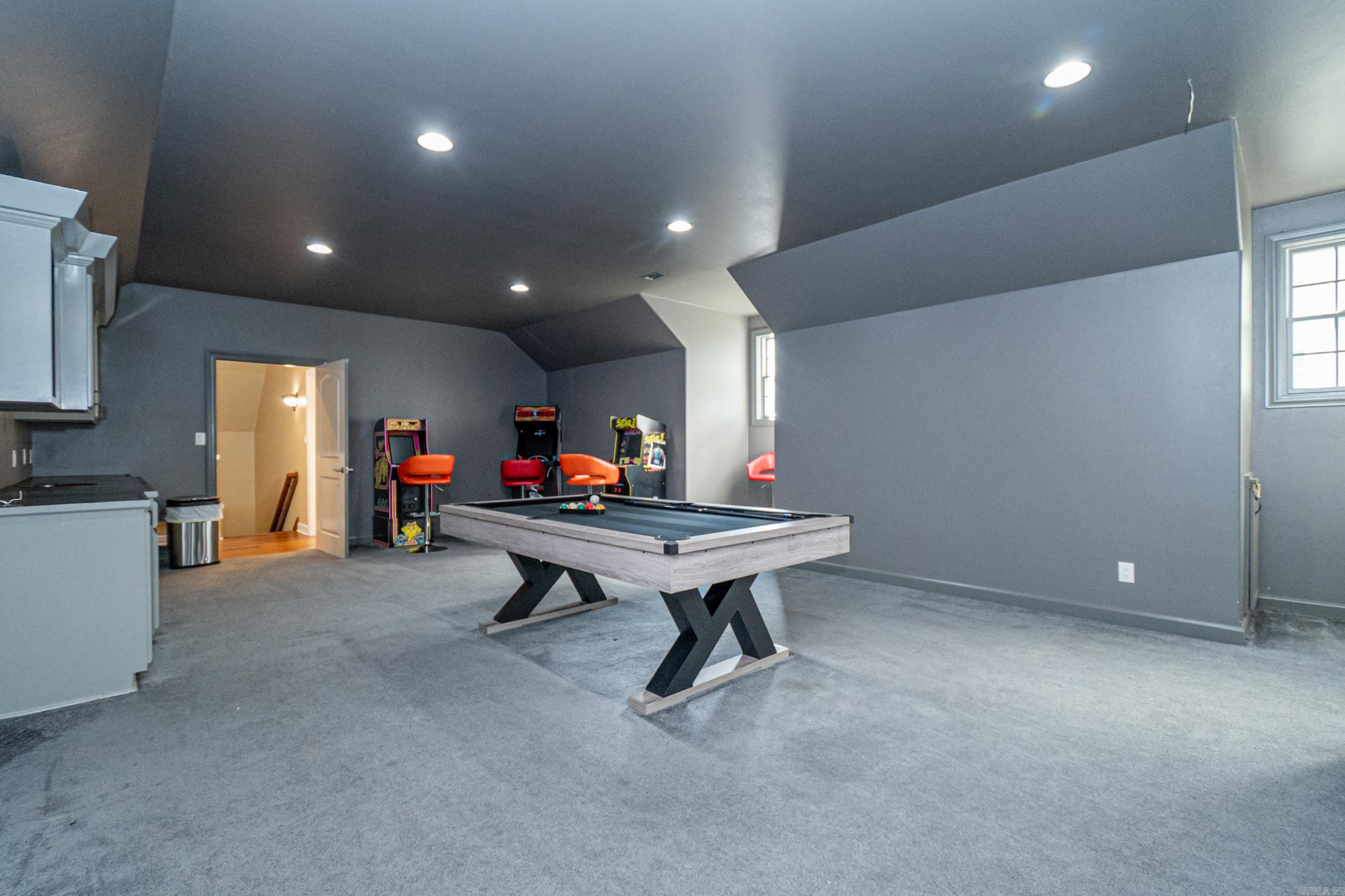 TIMBER HILLS - Residential