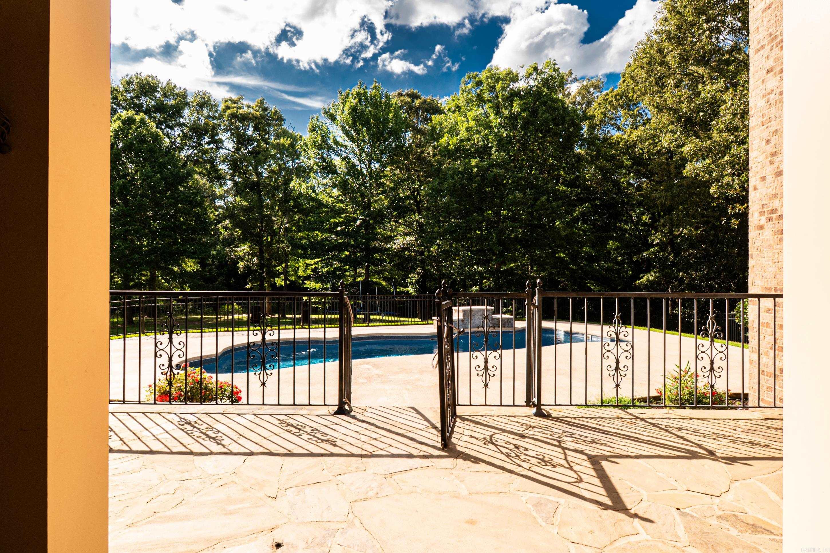 TIMBER HILLS - Residential