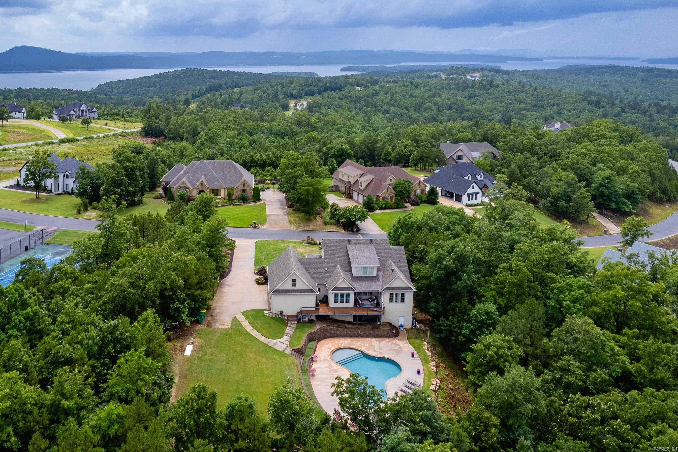 WATERVIEW ESTATES - Residential