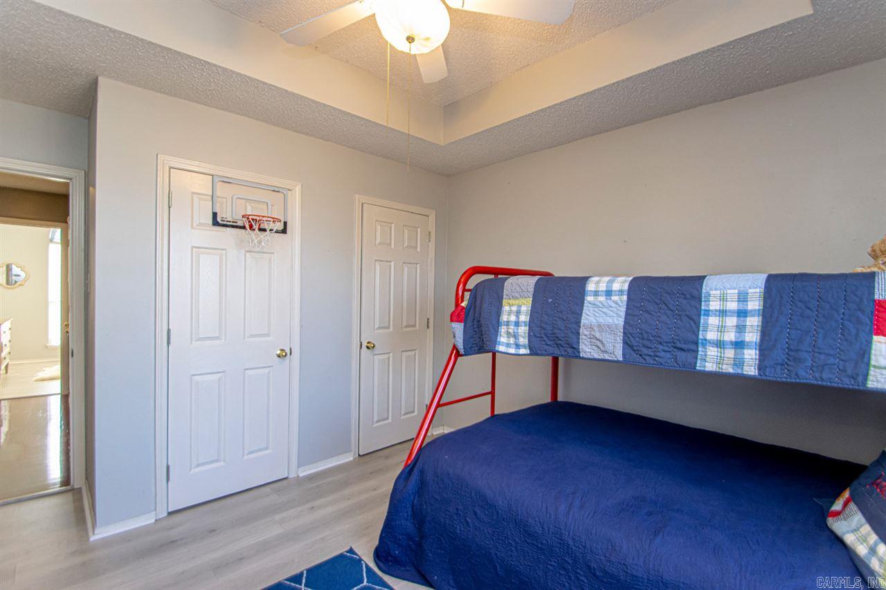 COUNTRY CLUB OF ARK THE - Residential