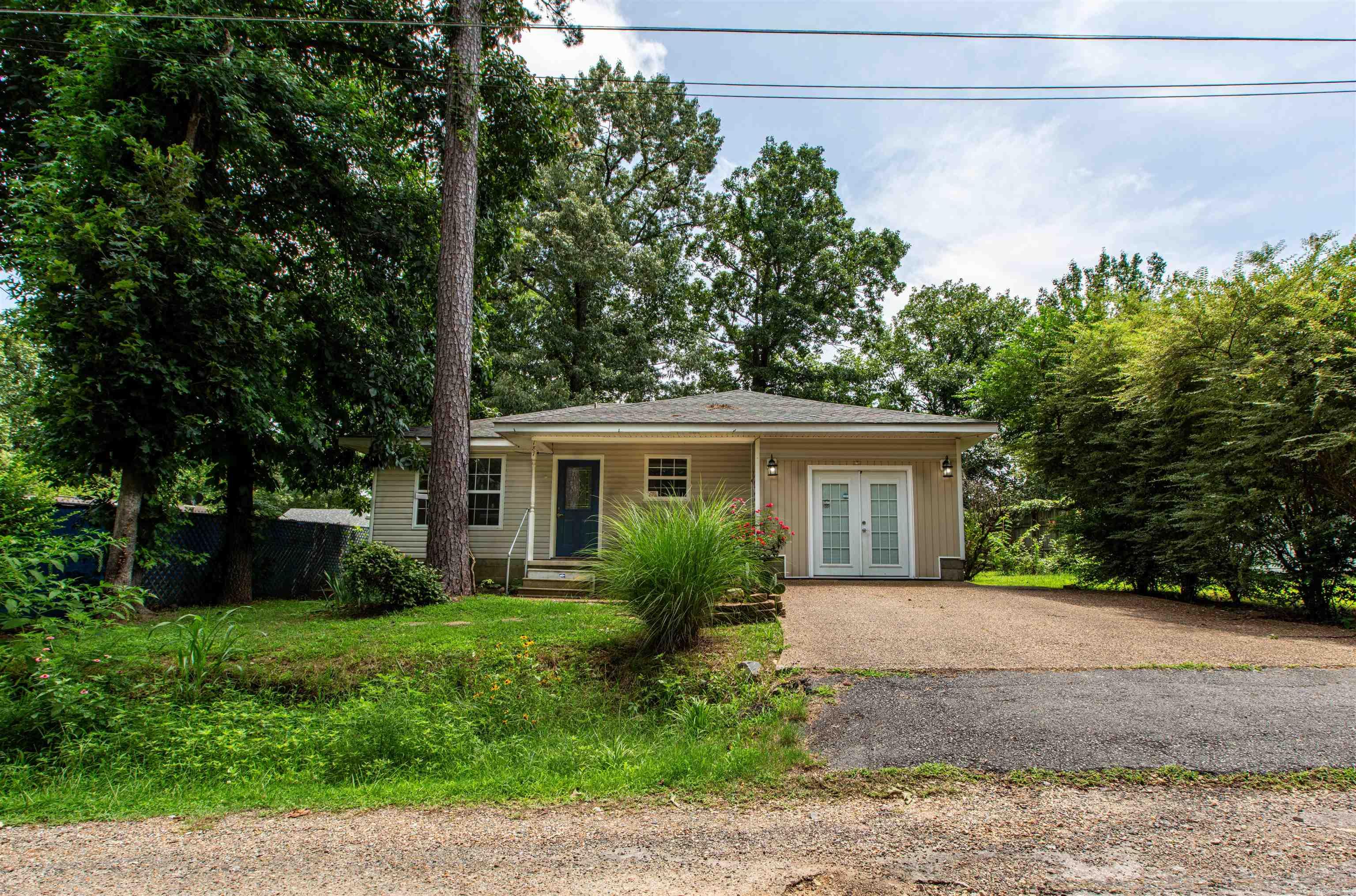 Lake Hamilton Shores - Residential