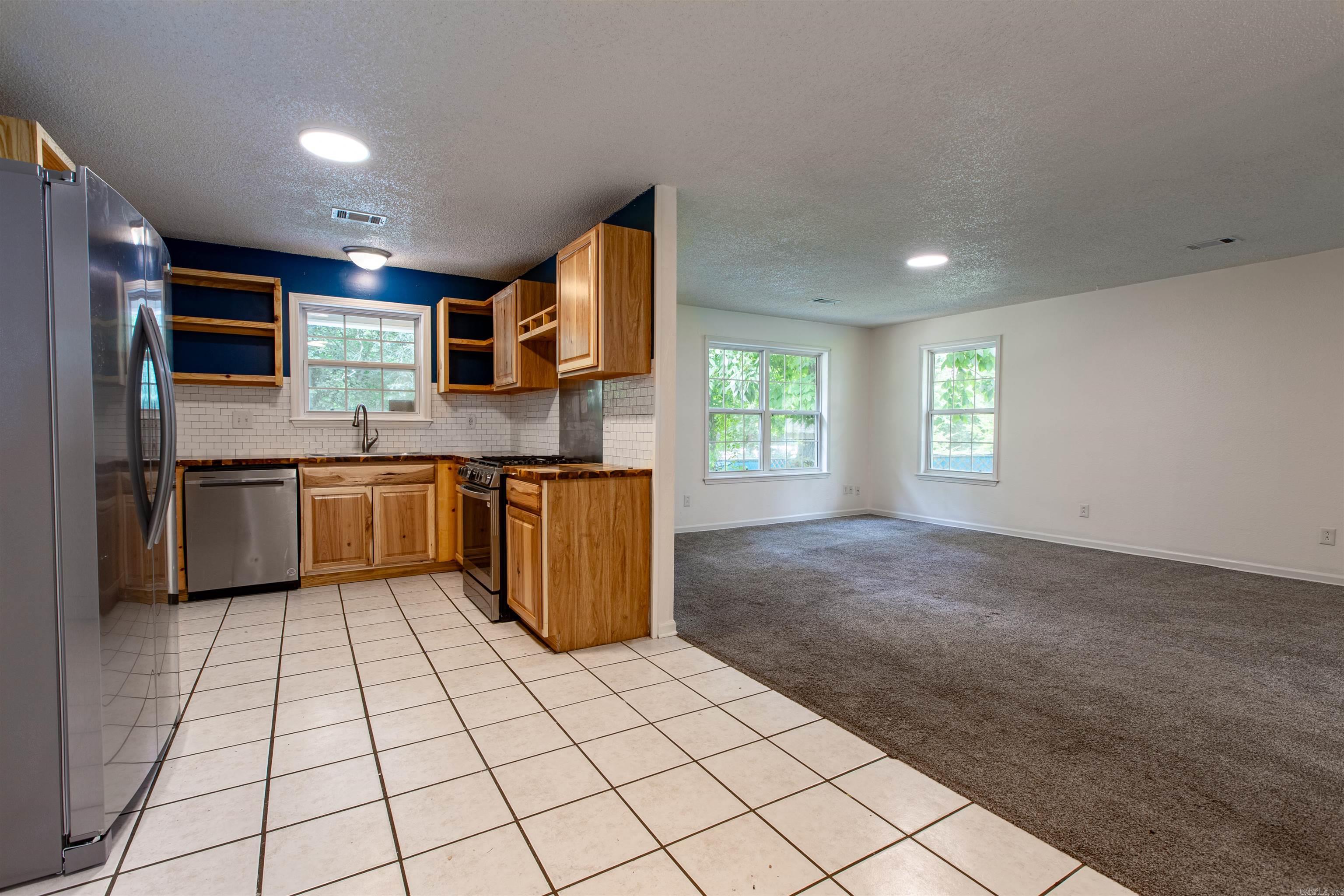 Lake Hamilton Shores - Residential