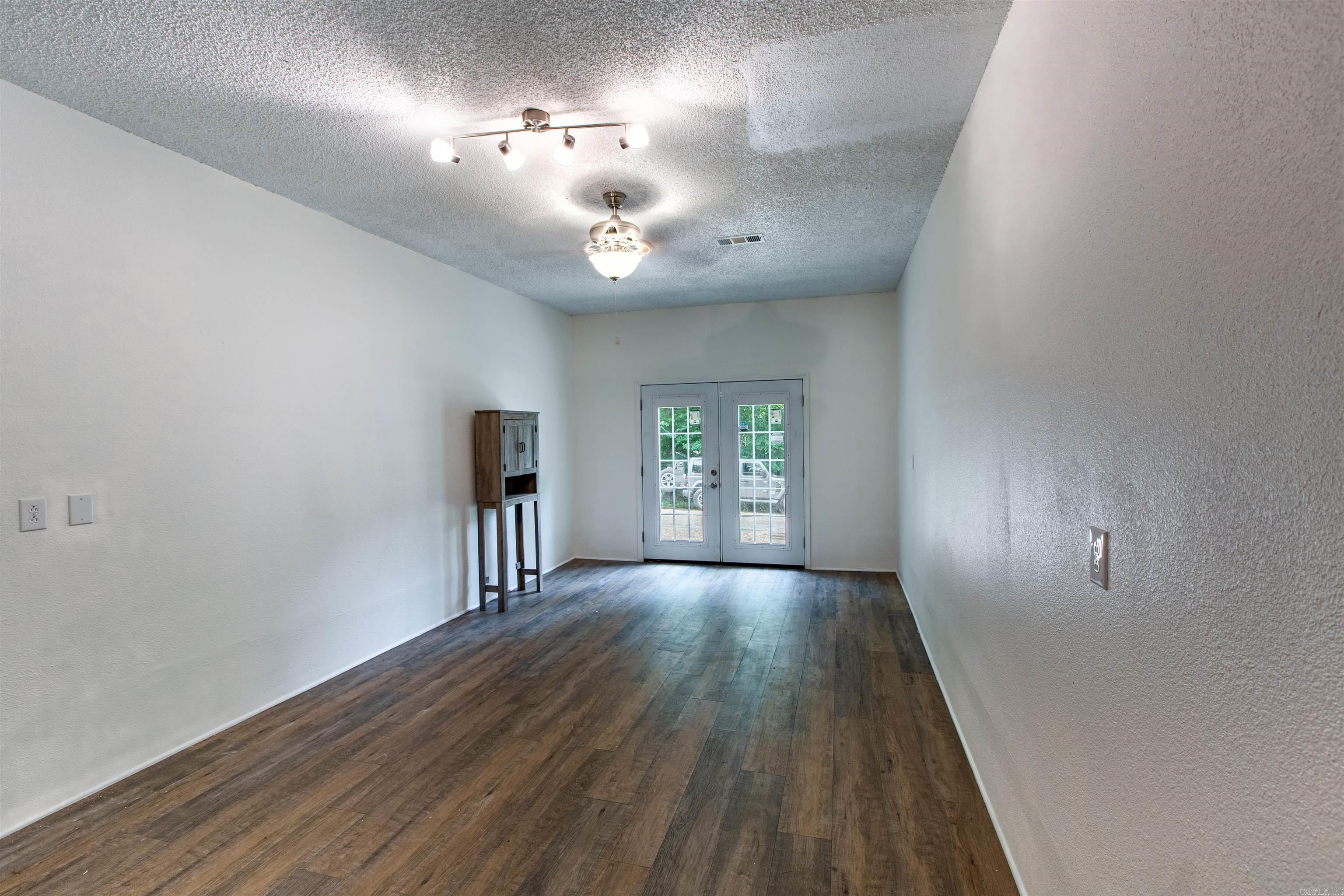 Lake Hamilton Shores - Residential