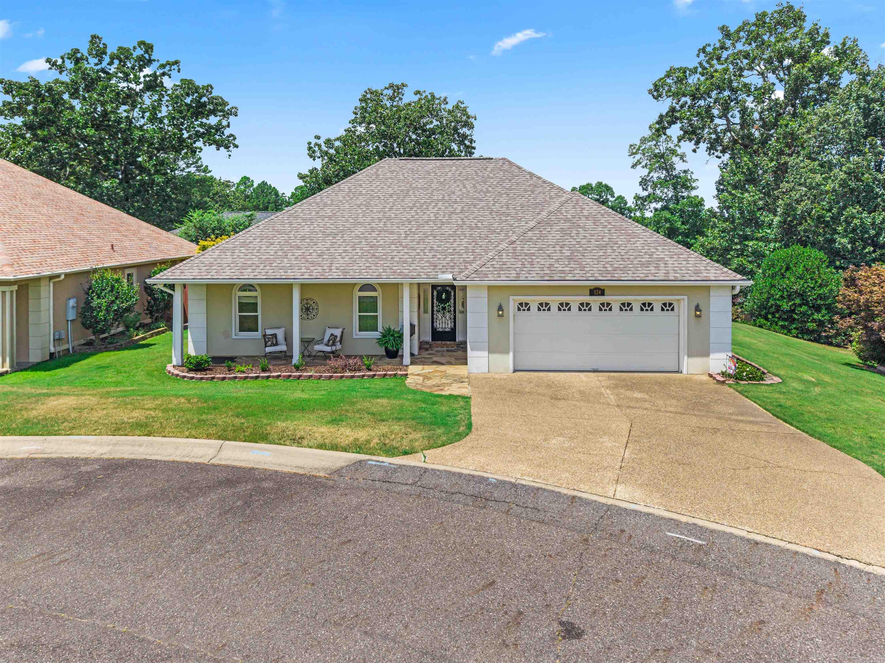 BAYHILL - Residential