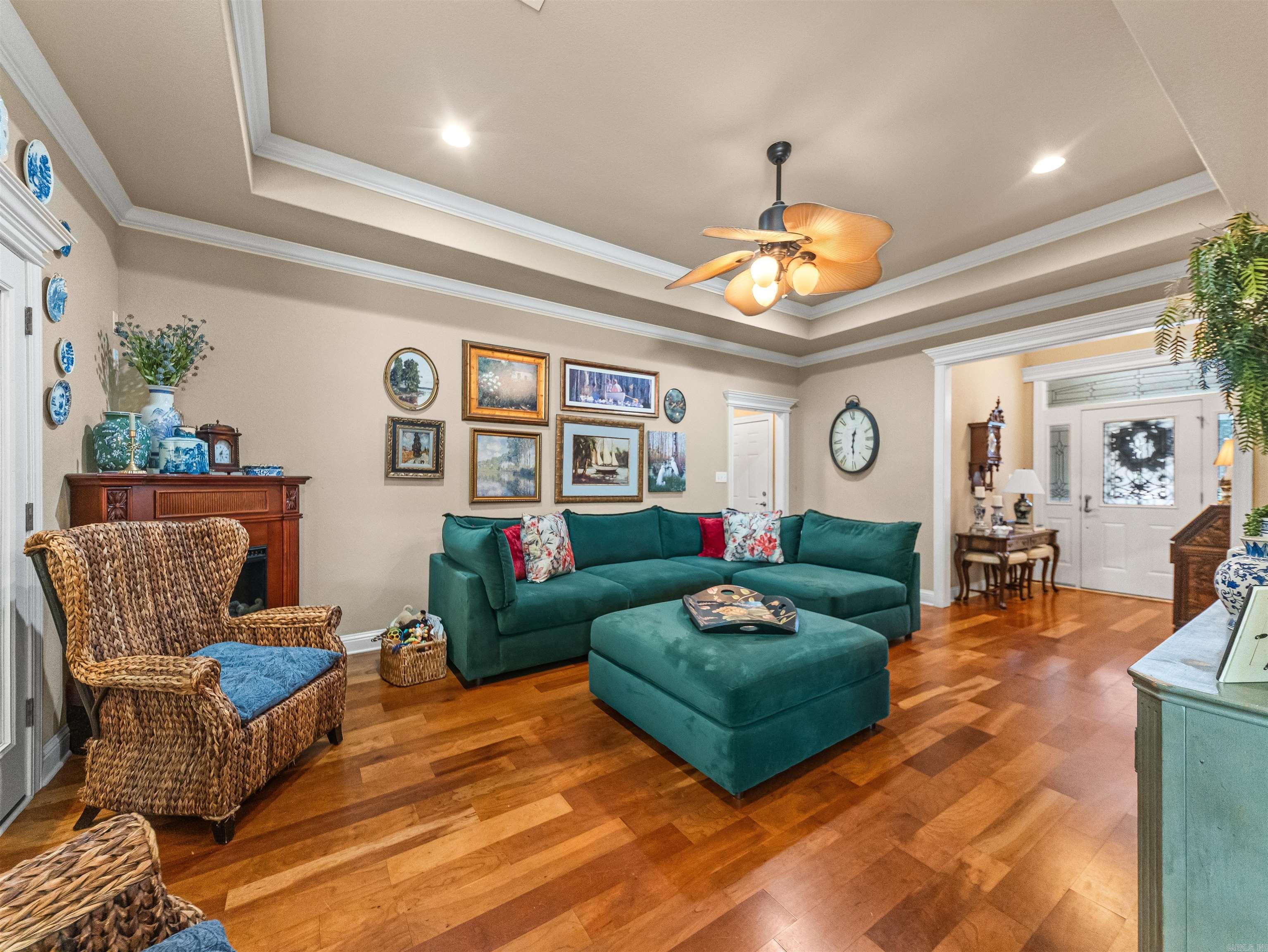 BAYHILL - Residential
