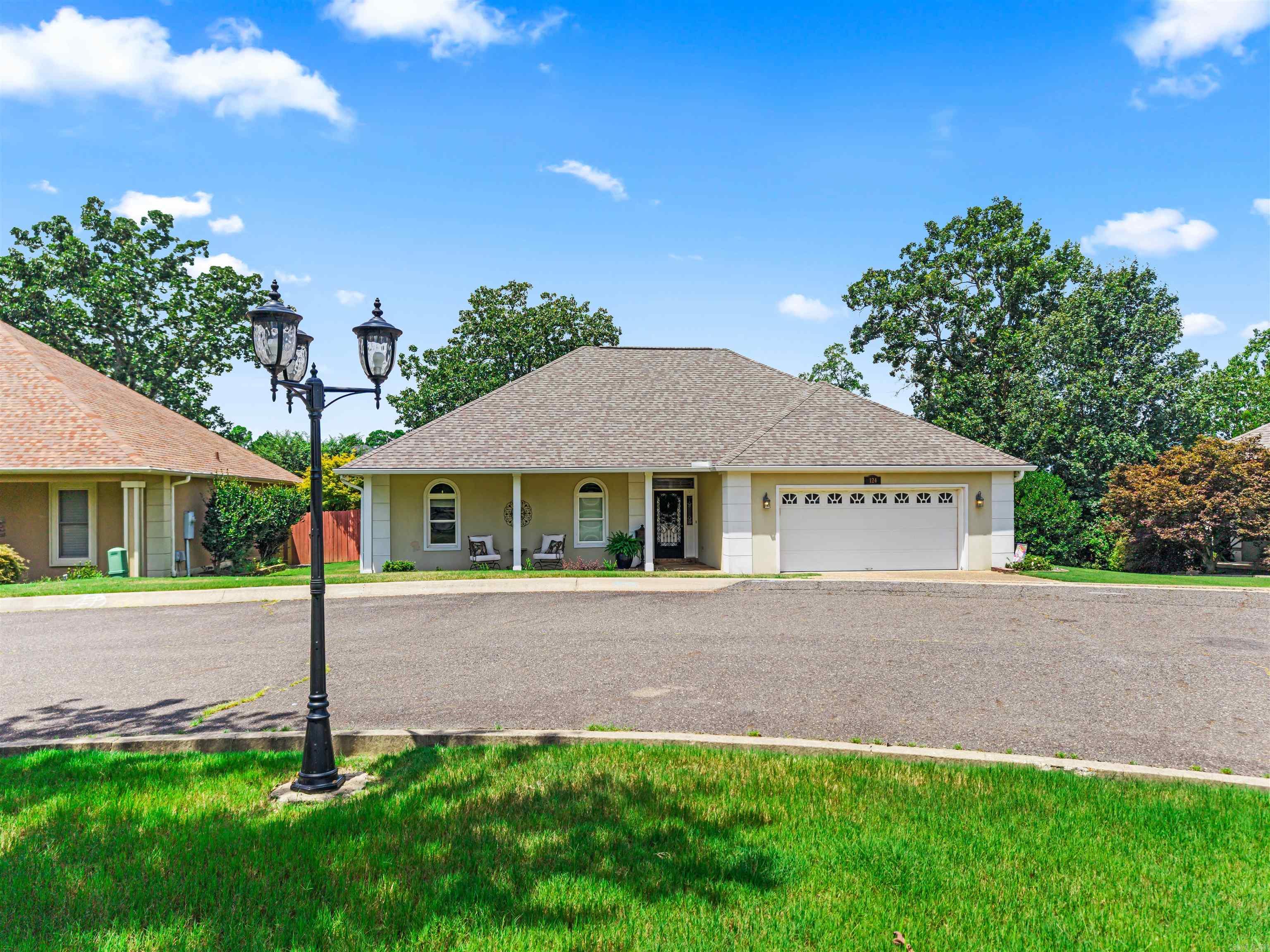 BAYHILL - Residential