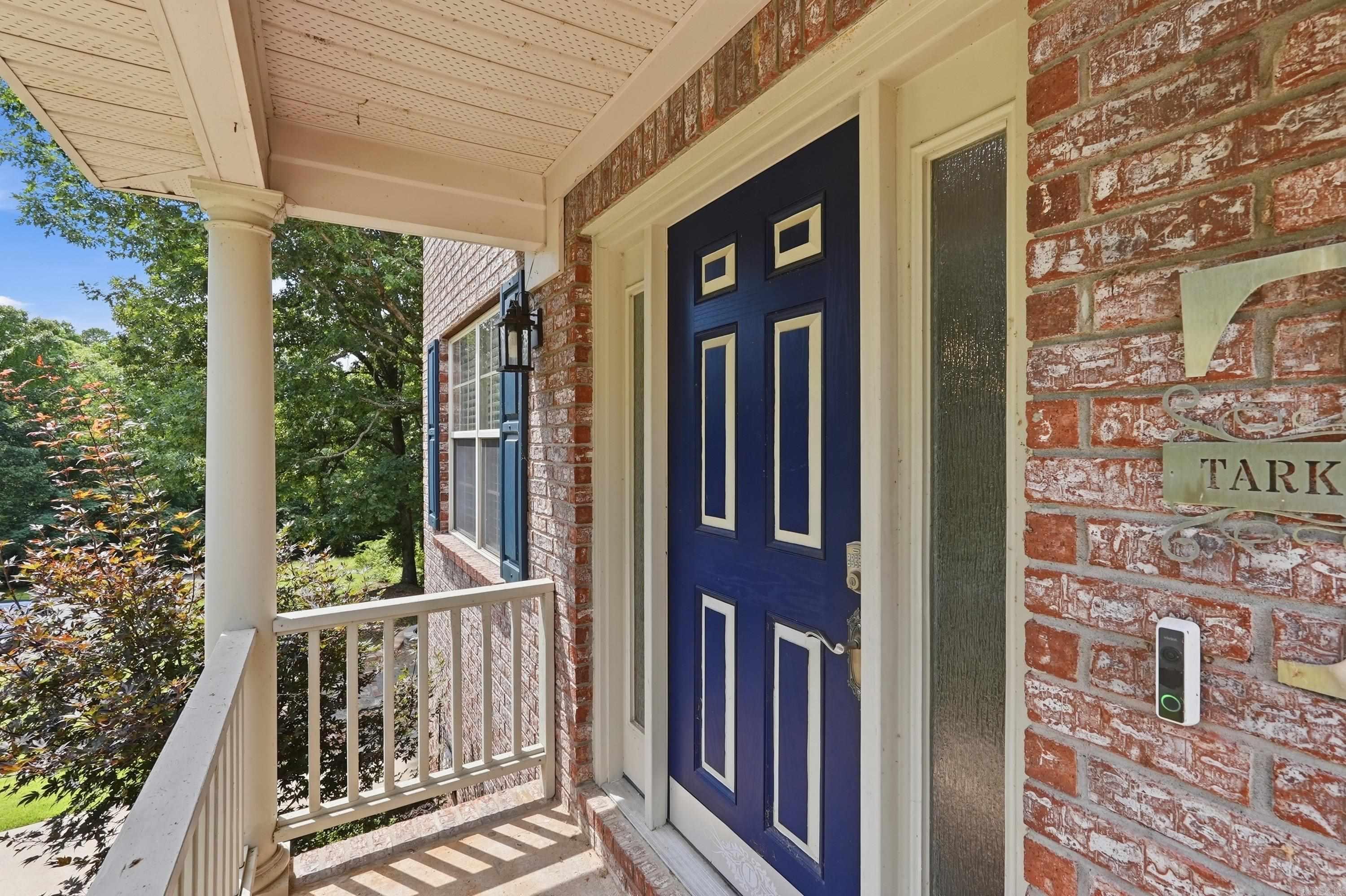 RIVER OAKS - Residential