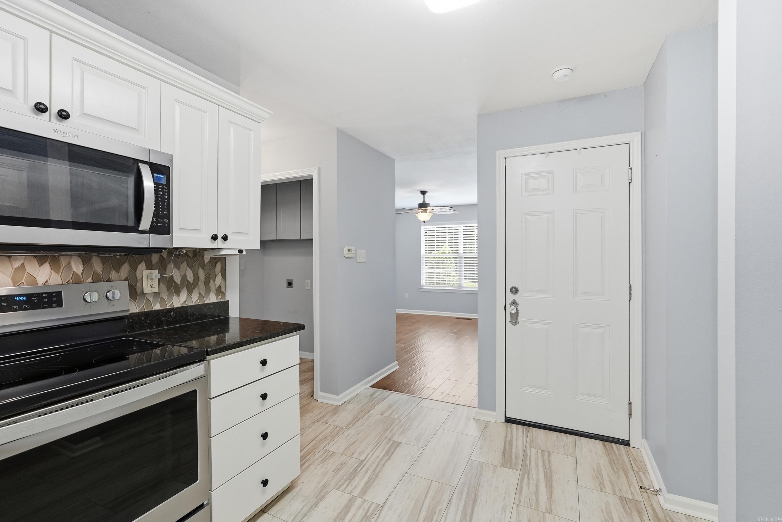 RIVER OAKS - Residential