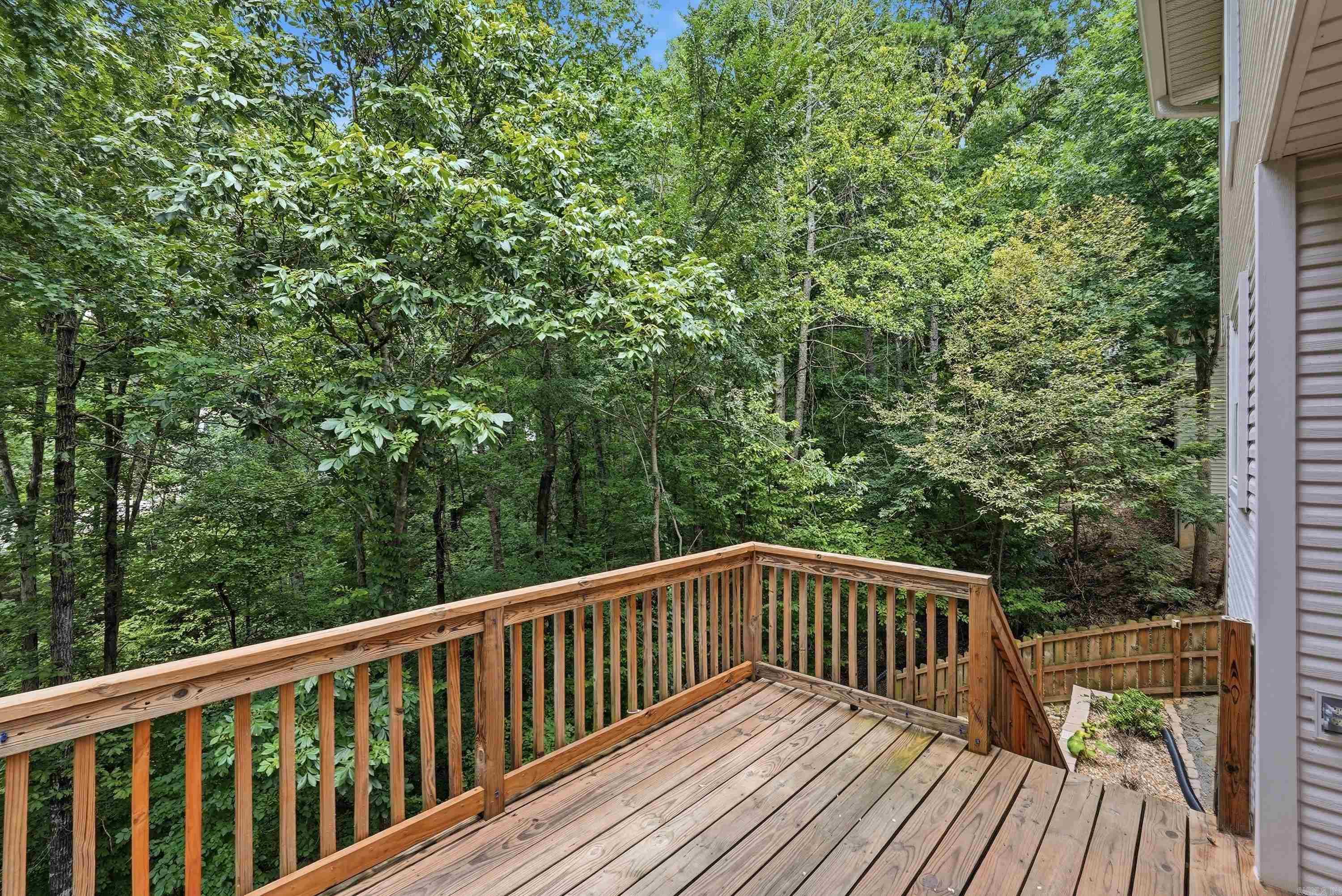 RIVER OAKS - Residential