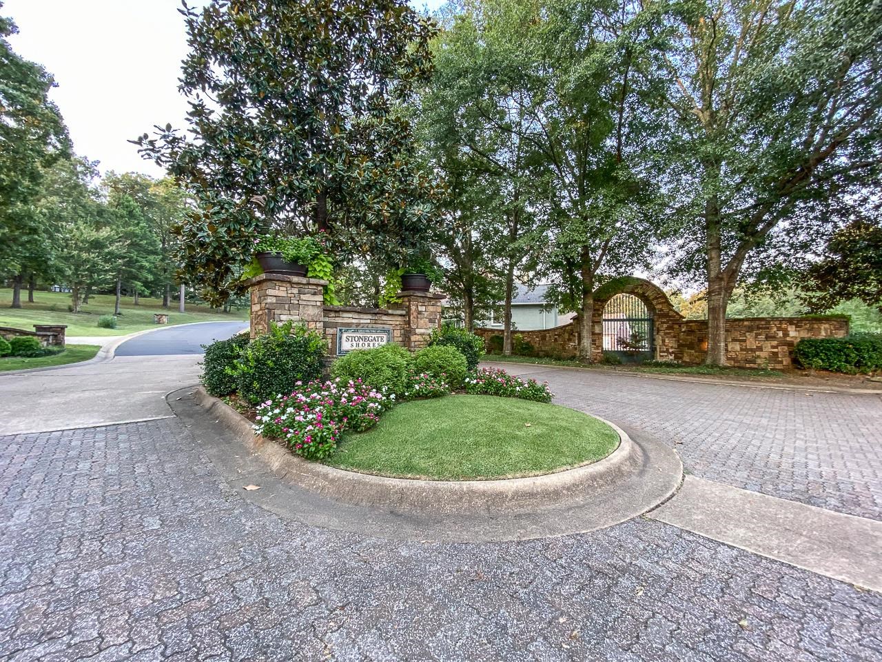 Stonegate Shores Phase I - Residential