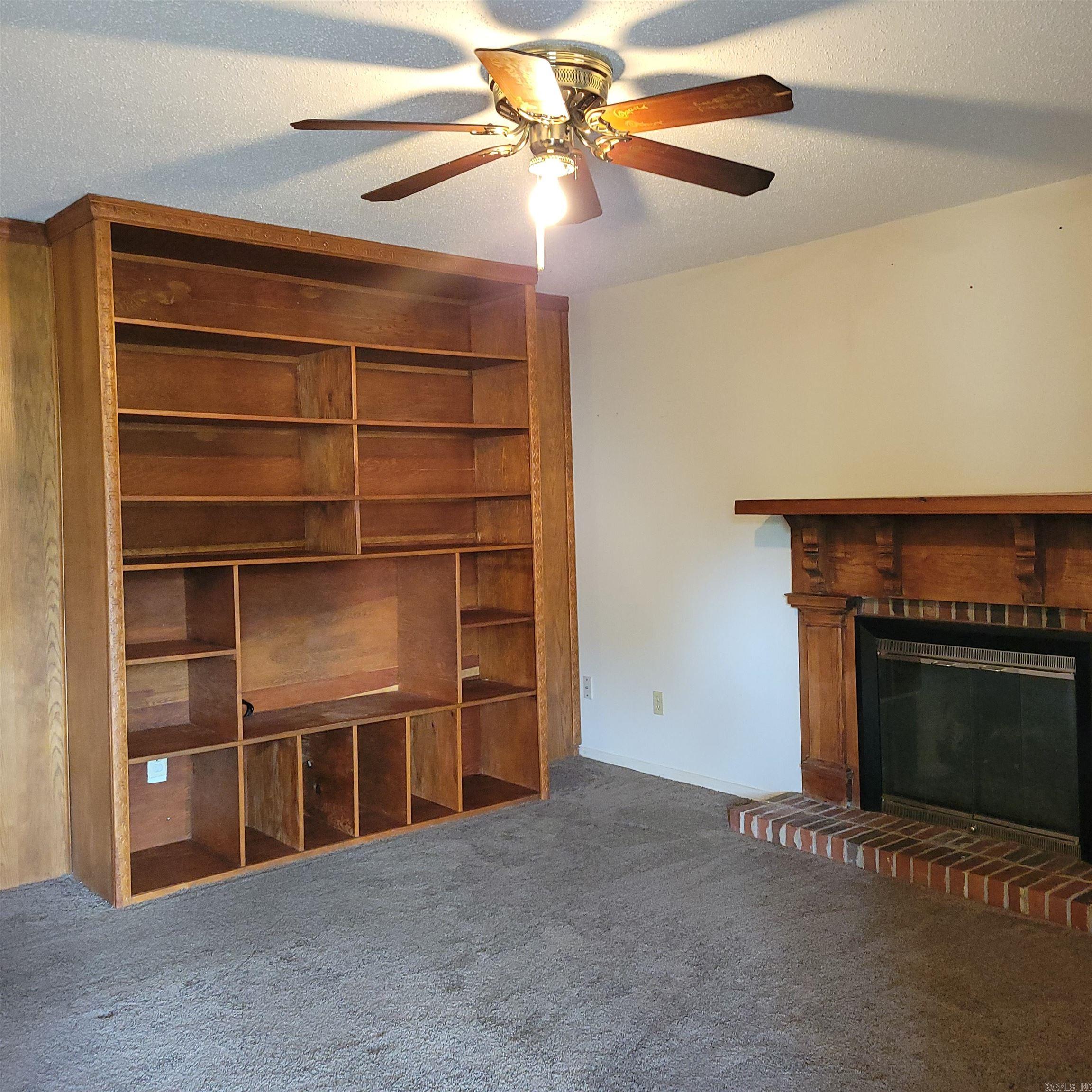 ROLLING OAKS ADDN - Residential