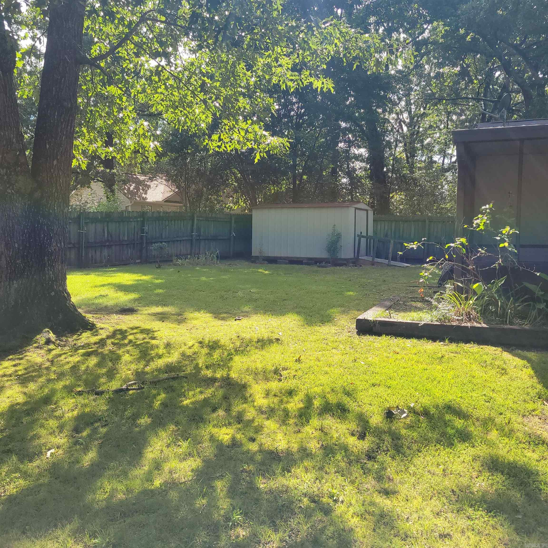 ROLLING OAKS ADDN - Residential