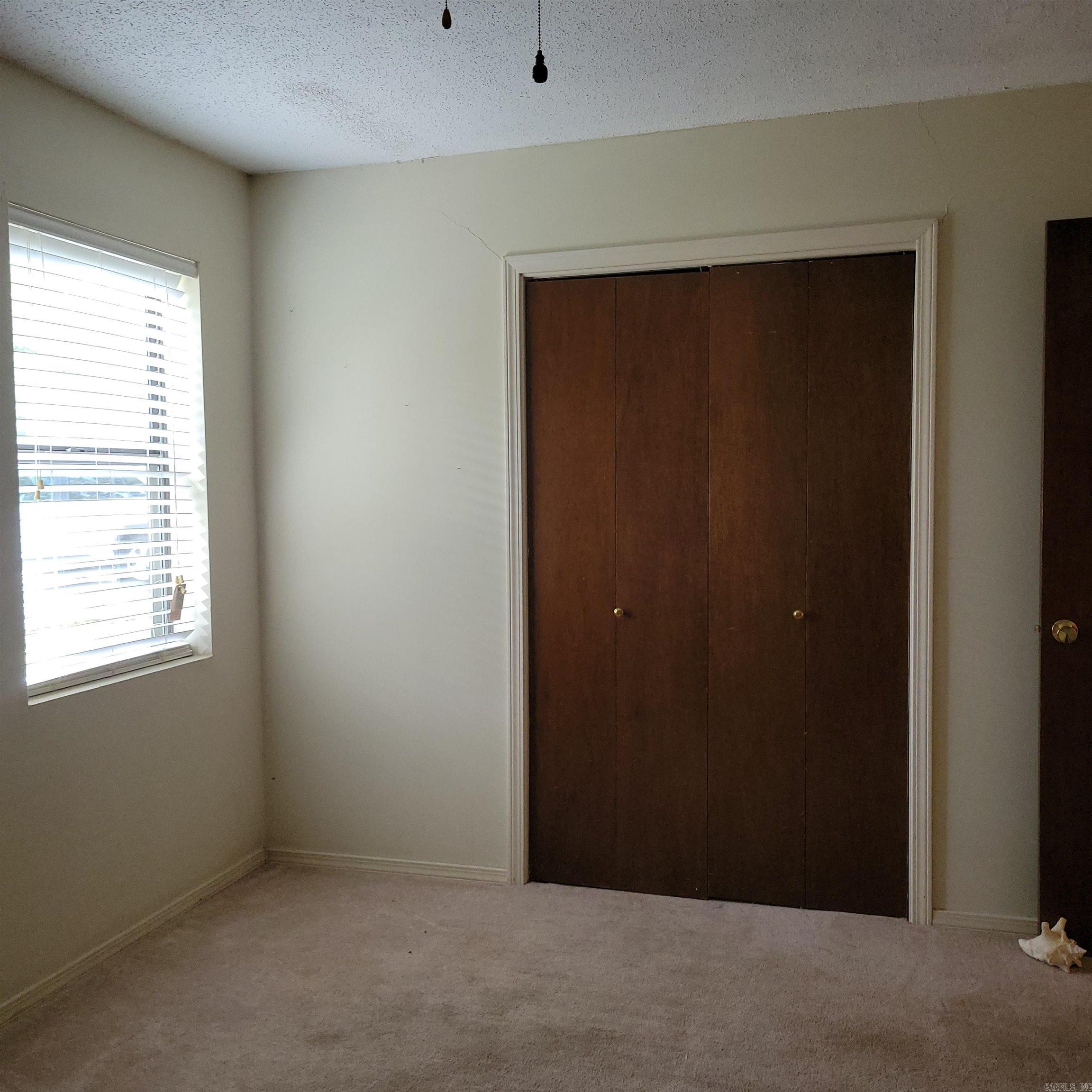 ROLLING OAKS ADDN - Residential