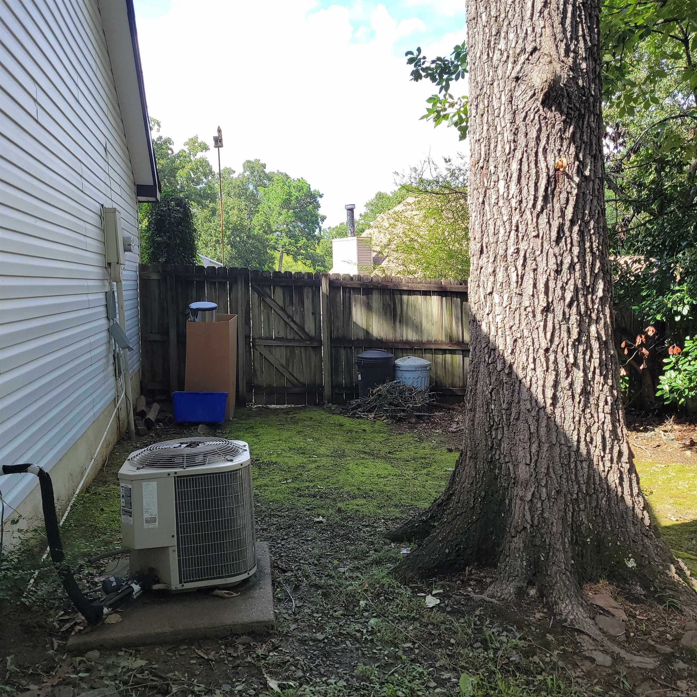 ROLLING OAKS ADDN - Residential