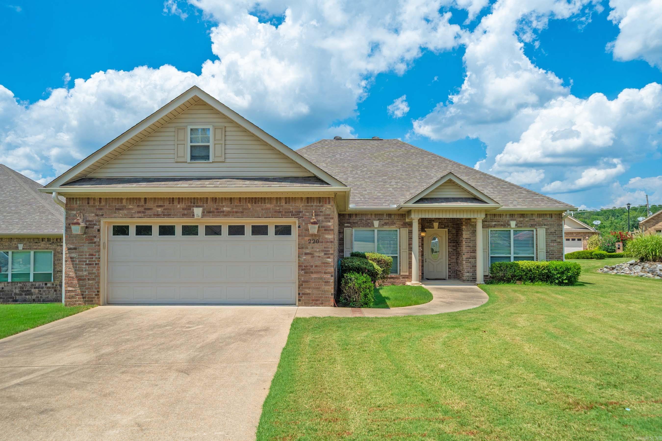 FOREST LAKES GARDEN HOMES - Residential