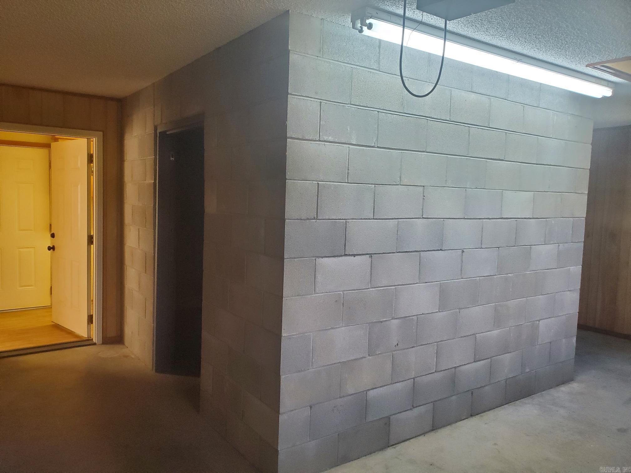 Powers-Thayers - Residential
