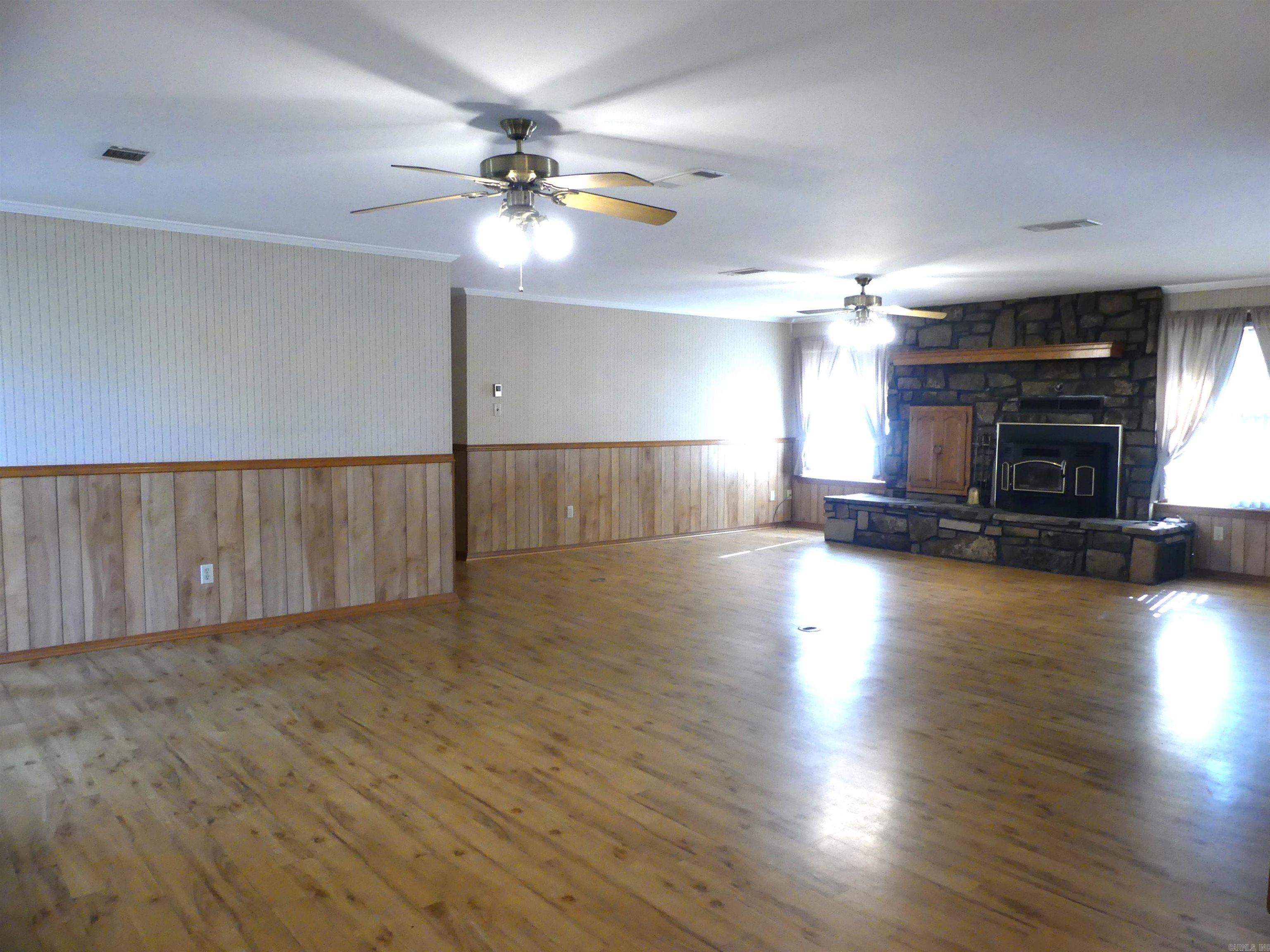 Powers-Thayers - Residential