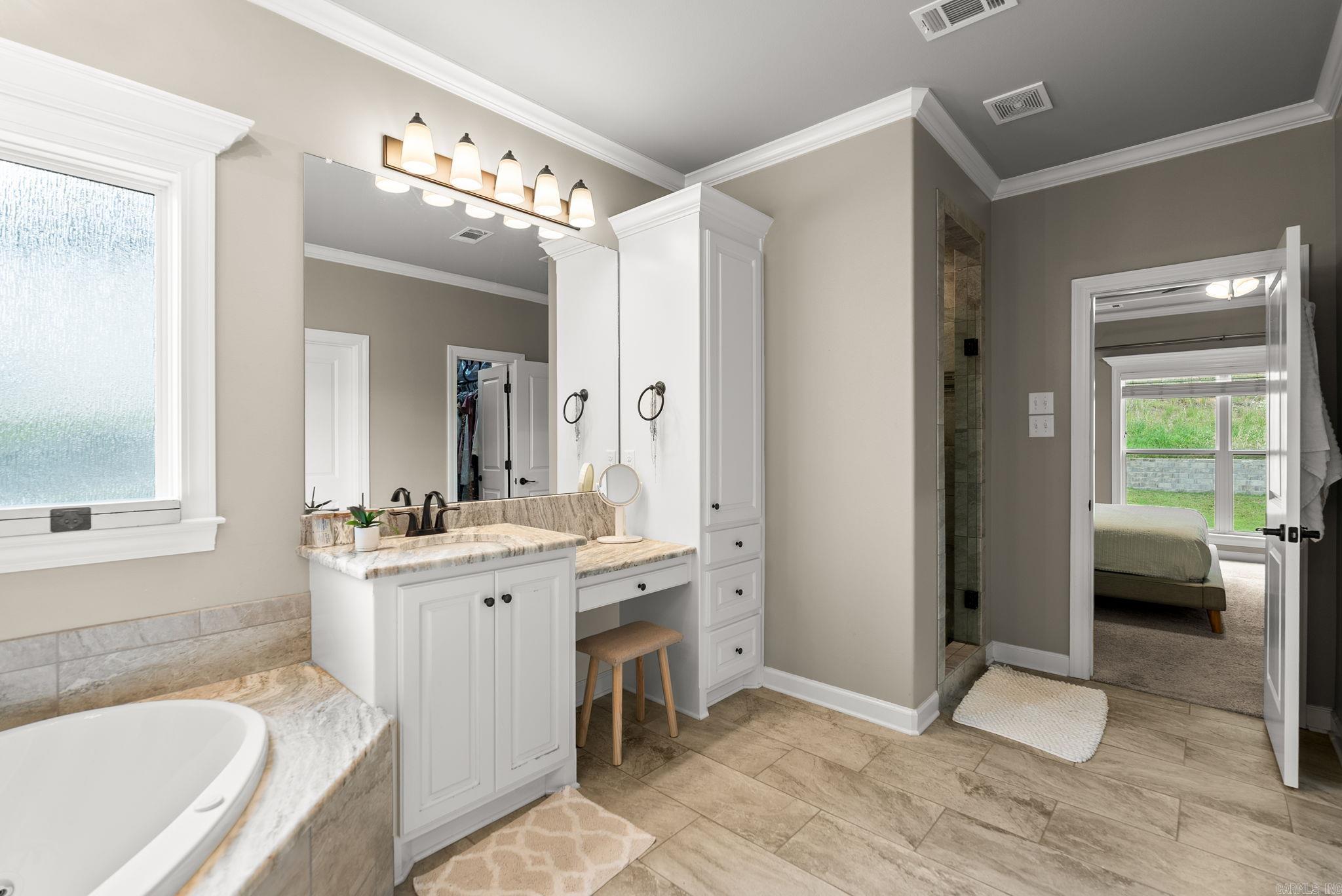 MAUMELLE VALLEY ESTATES - Residential