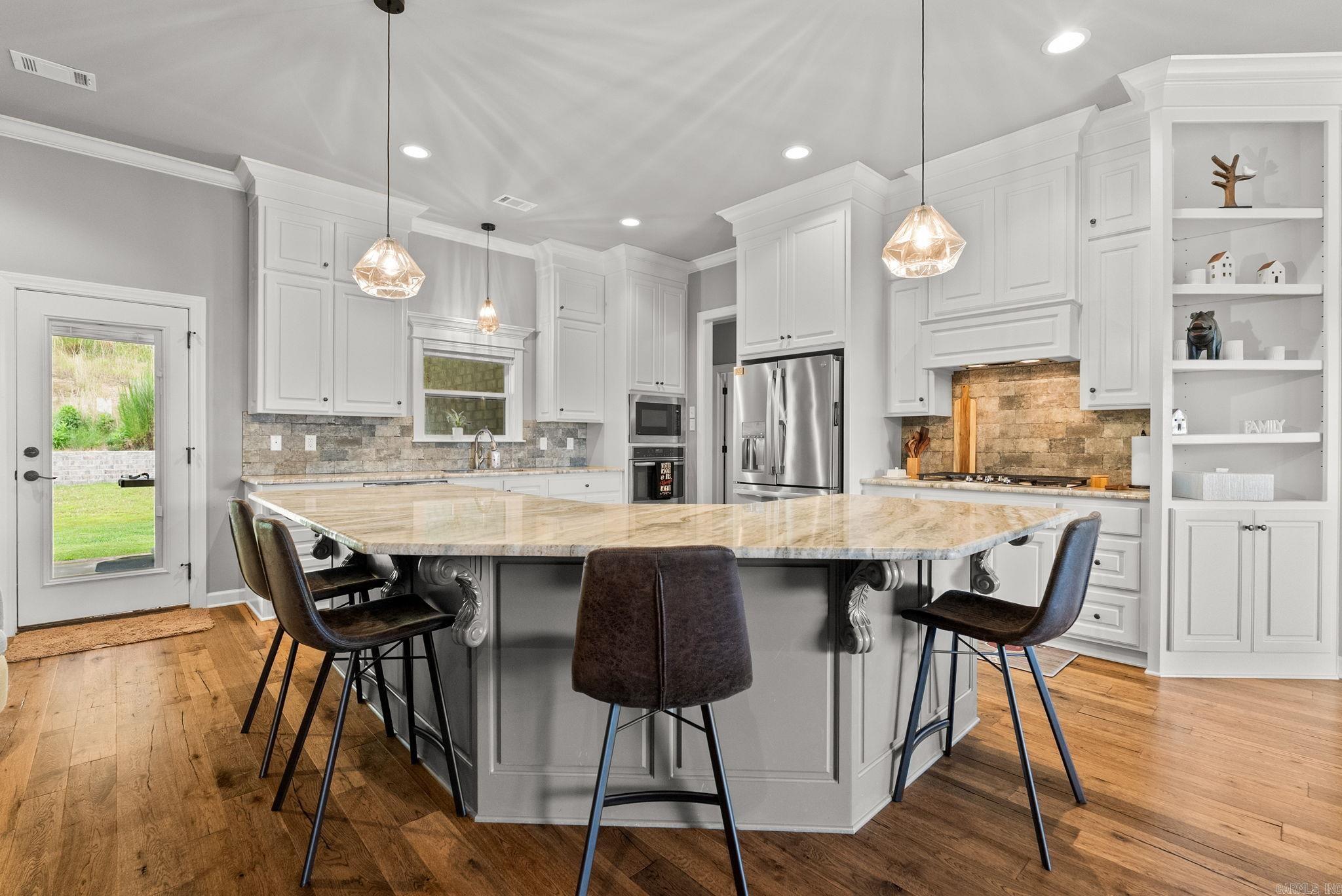 MAUMELLE VALLEY ESTATES - Residential