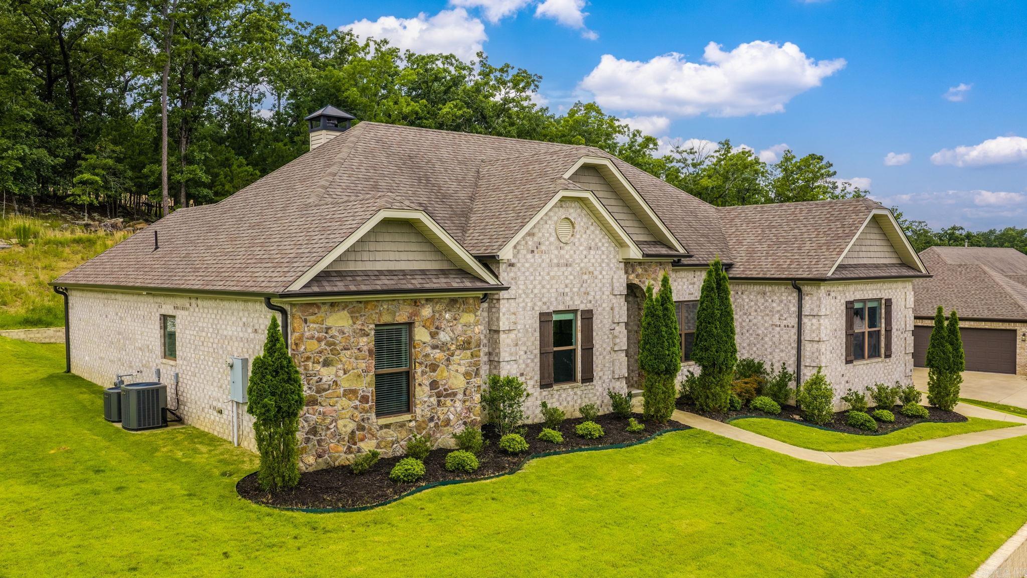 MAUMELLE VALLEY ESTATES - Residential