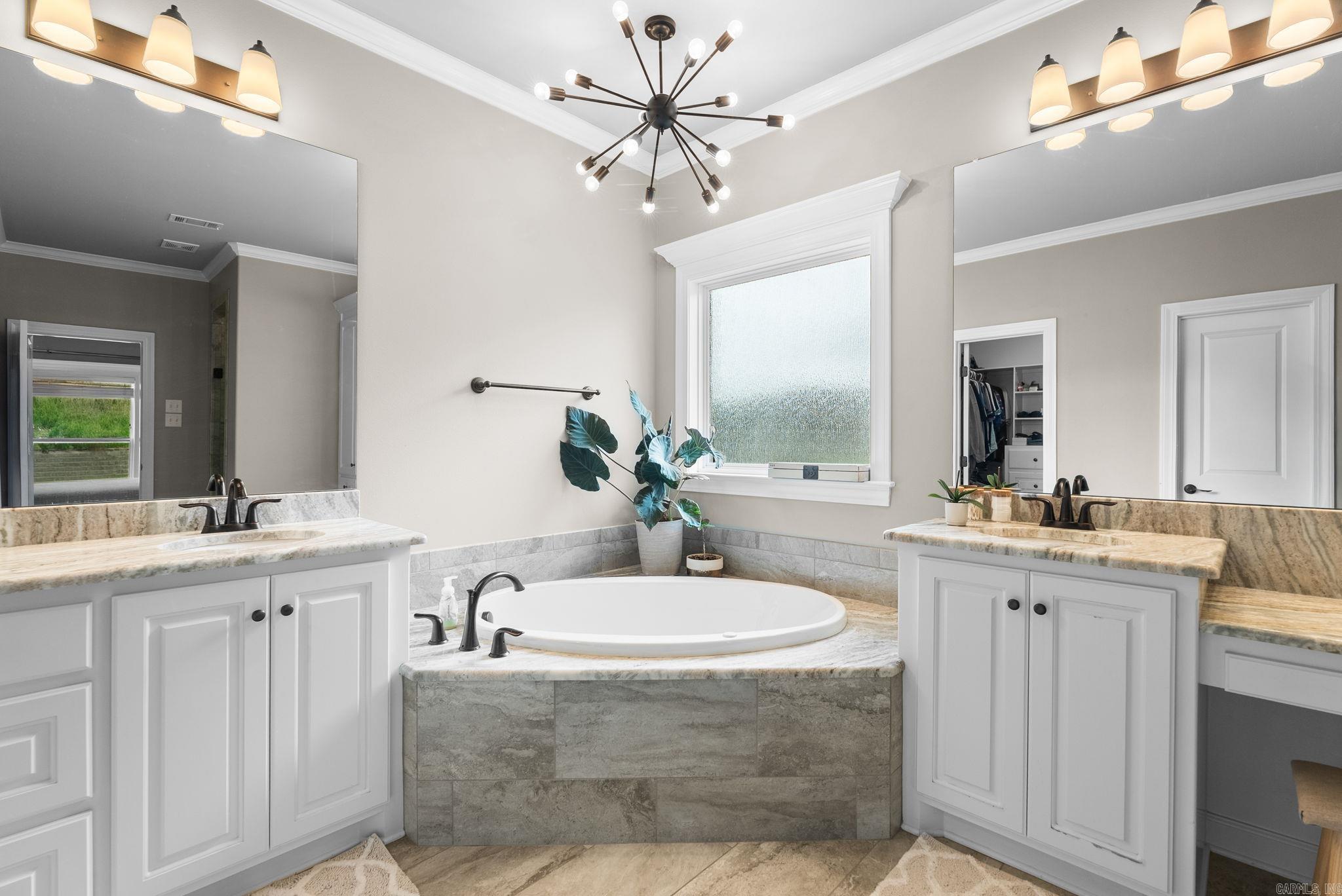 MAUMELLE VALLEY ESTATES - Residential