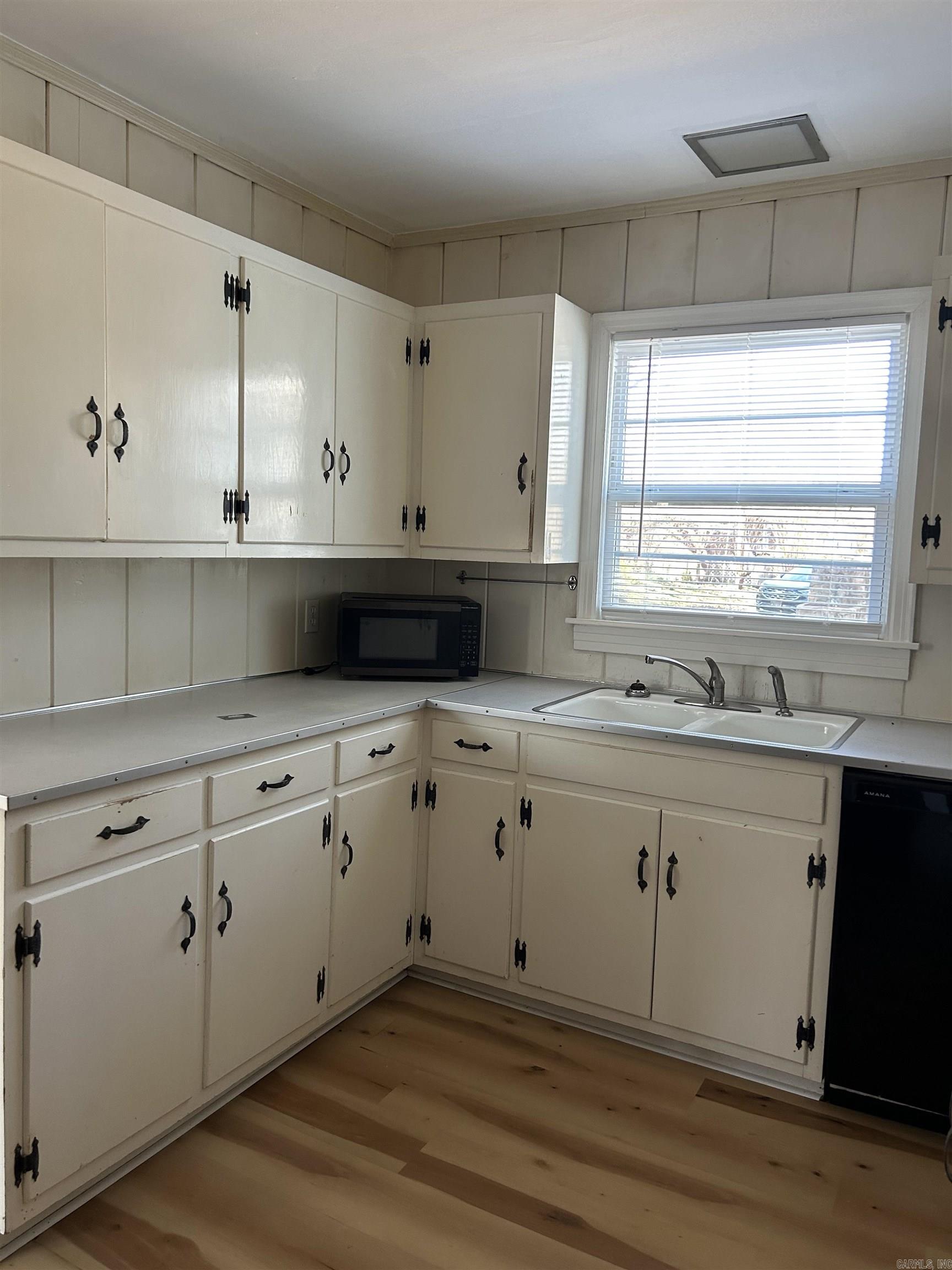 MOORE ADD - Residential