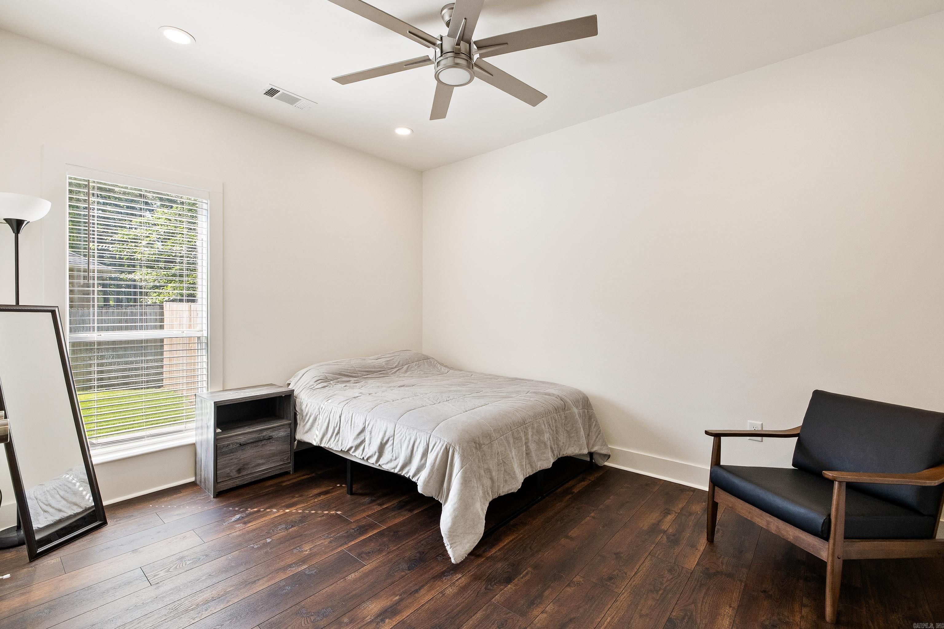 ST THOMAS ADDN - Residential