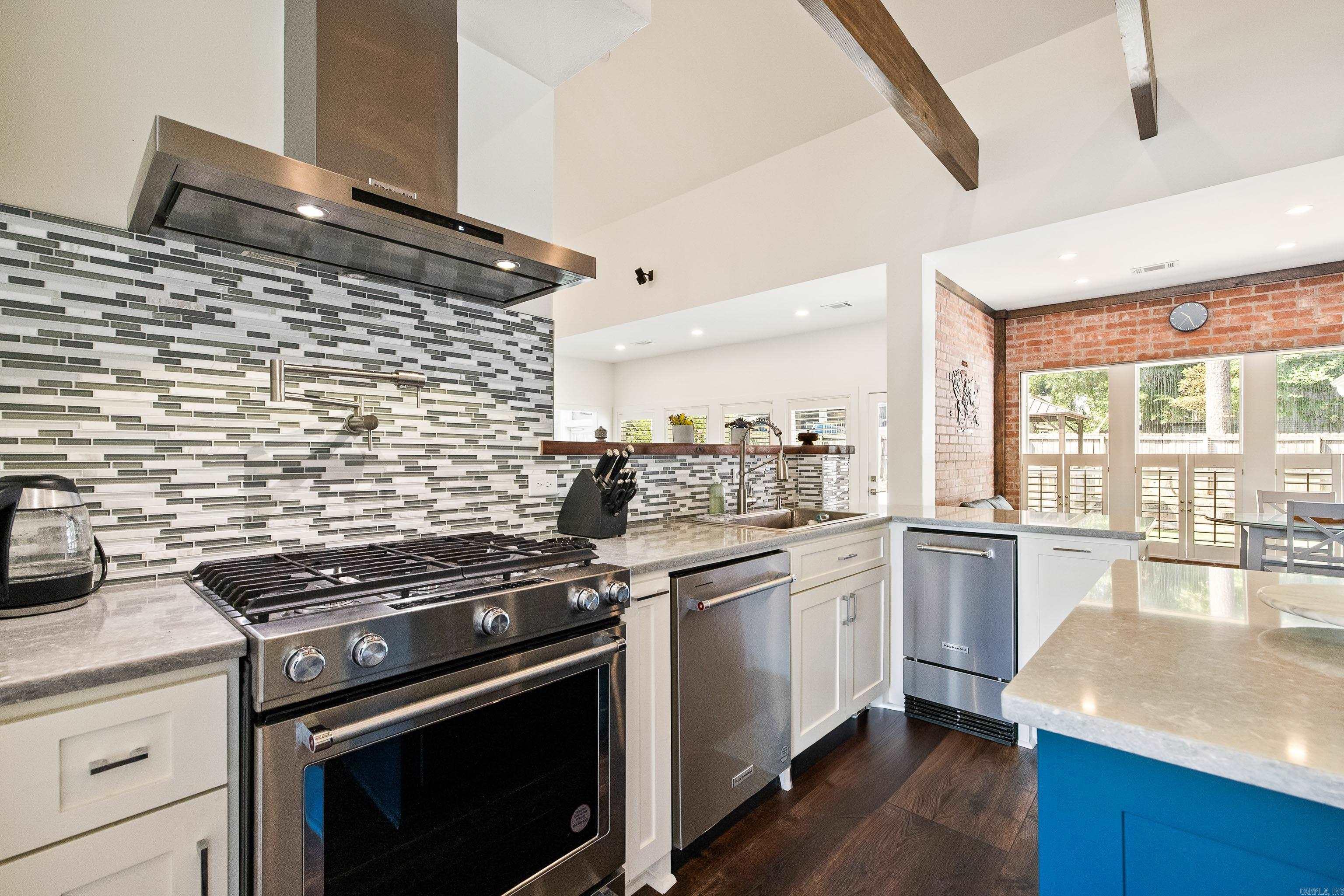 ST THOMAS ADDN - Residential