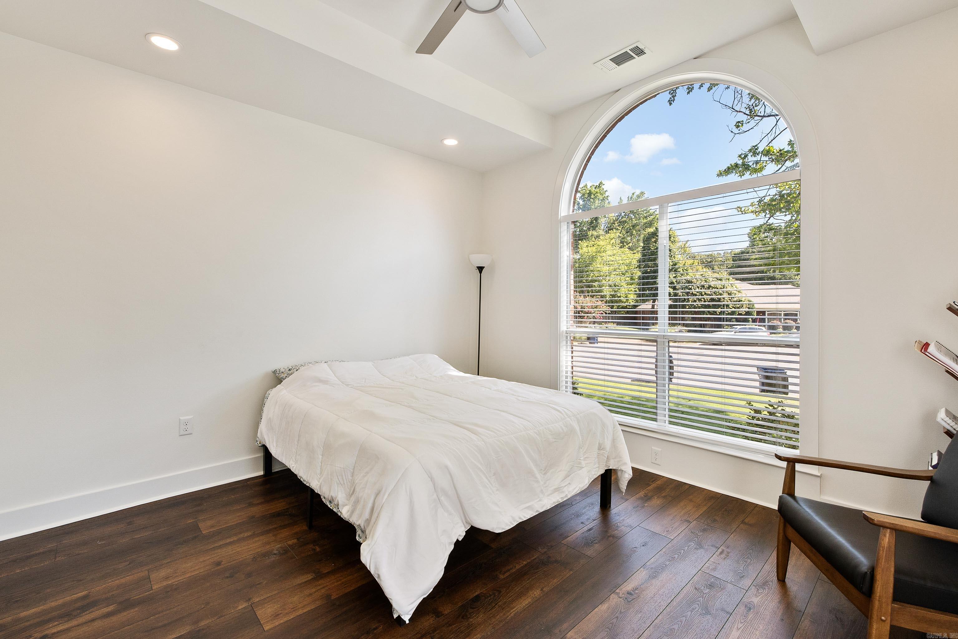 ST THOMAS ADDN - Residential