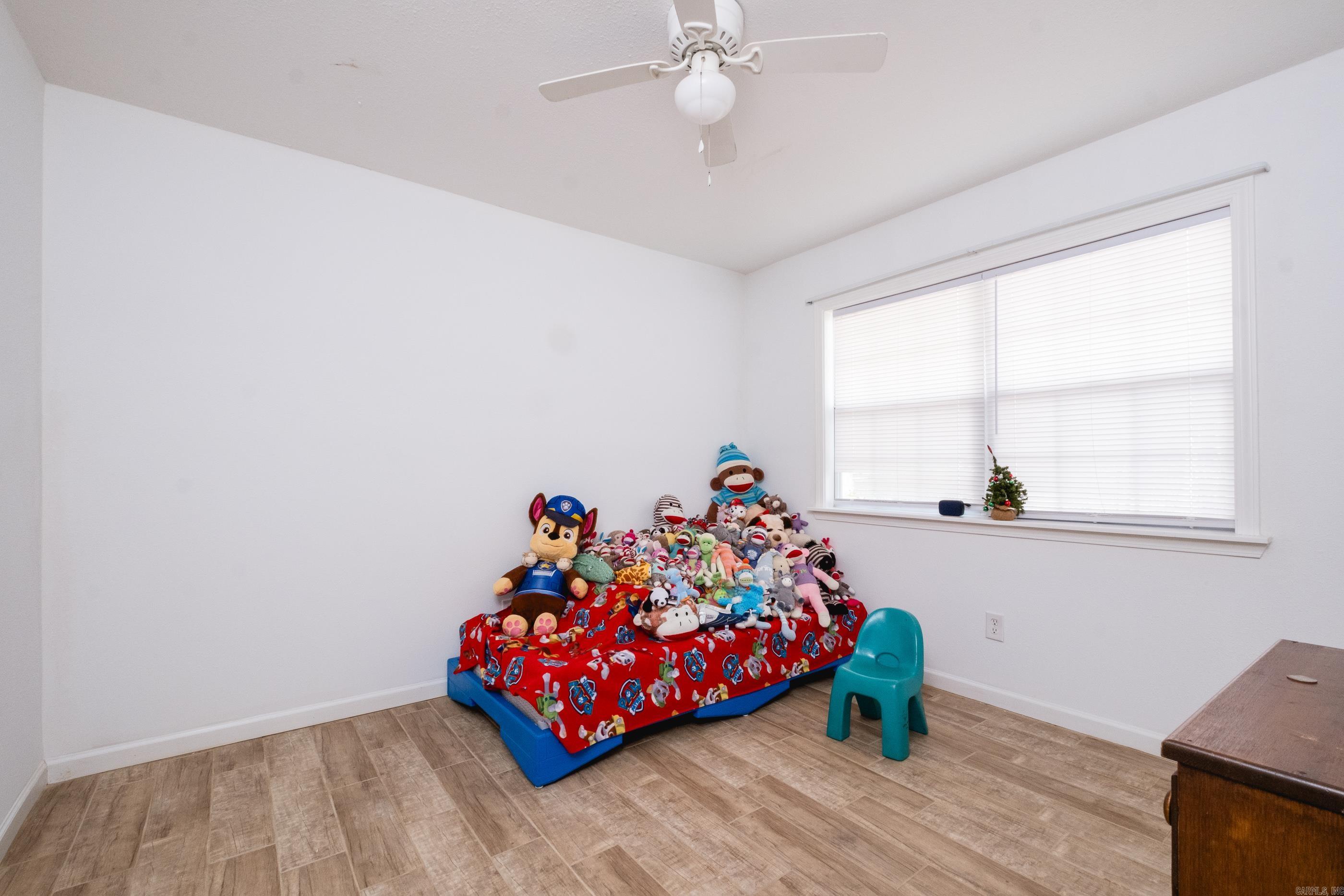 SHANNON HILLS s - Residential