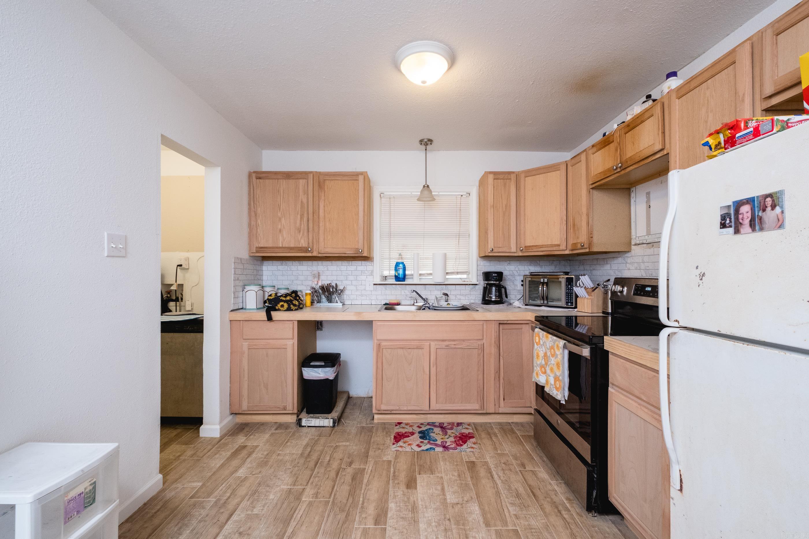 SHANNON HILLS s - Residential