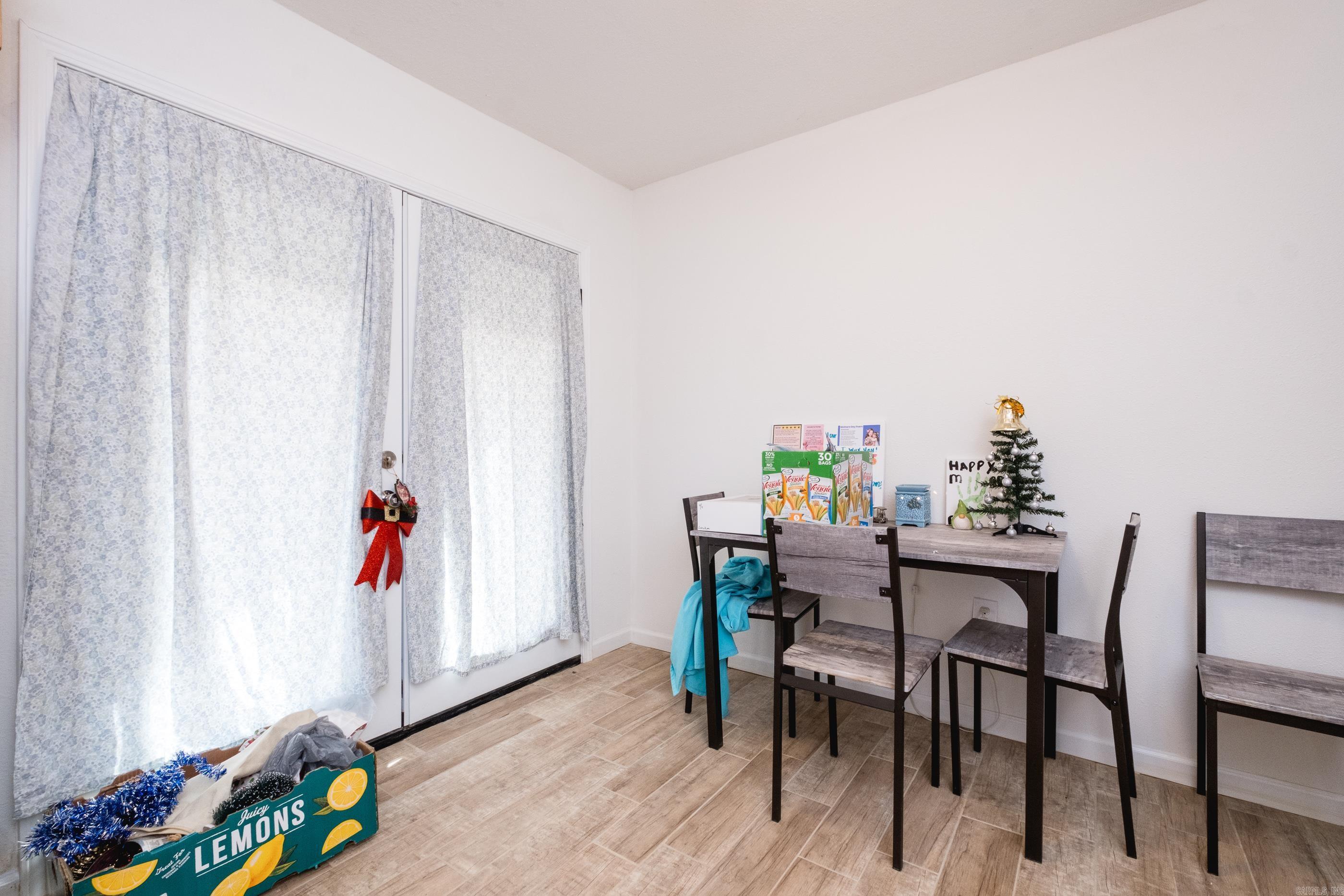 SHANNON HILLS s - Residential