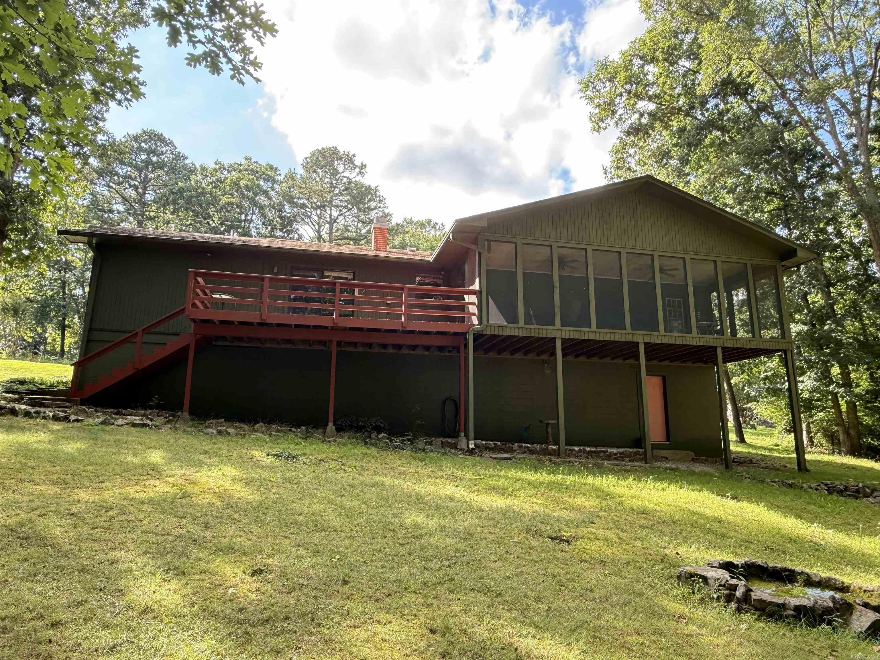 CHELSEA GLADE - Residential